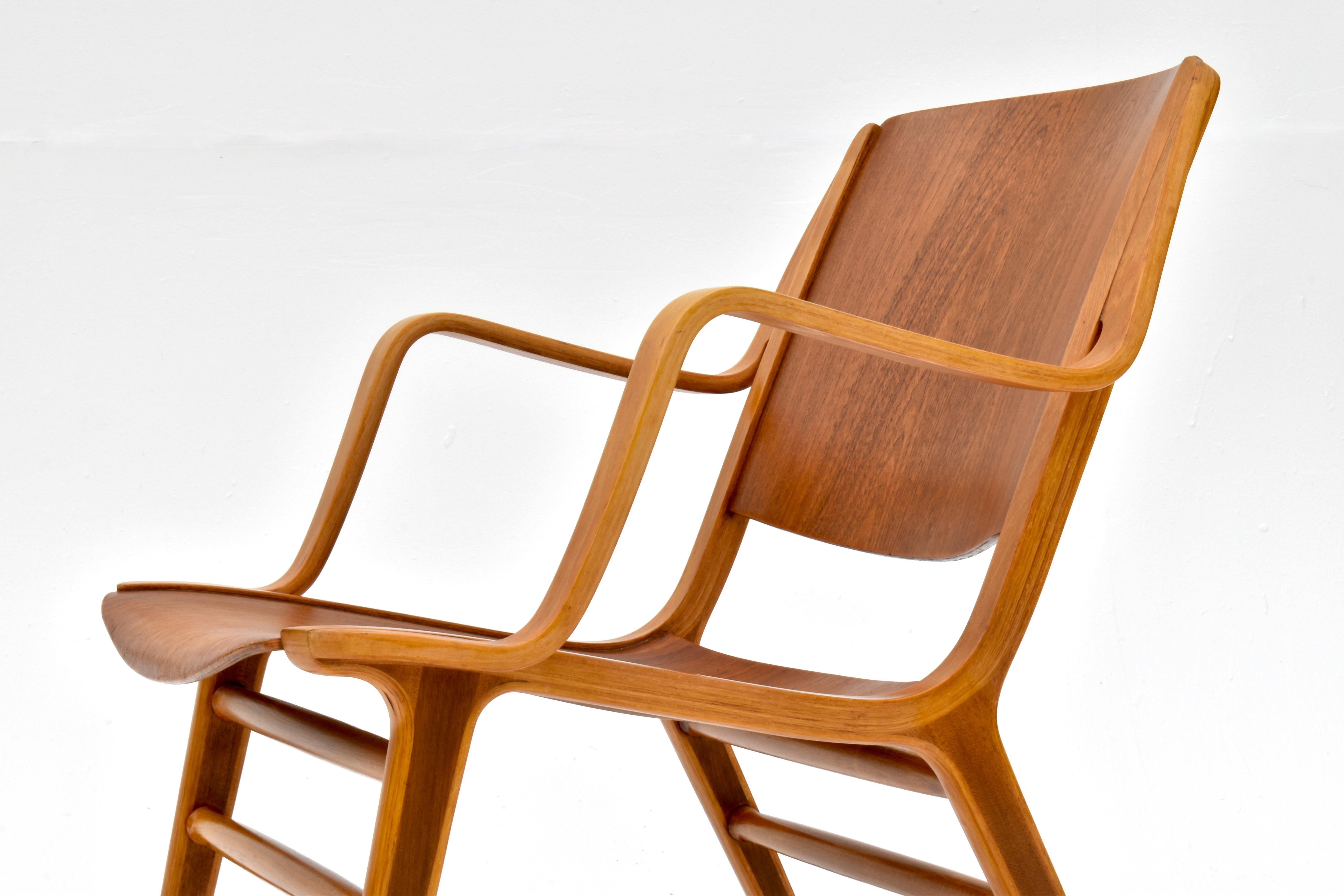 Midcentury Danish Peter Hvidt AX Chair For Fritz Hansen For Sale 2