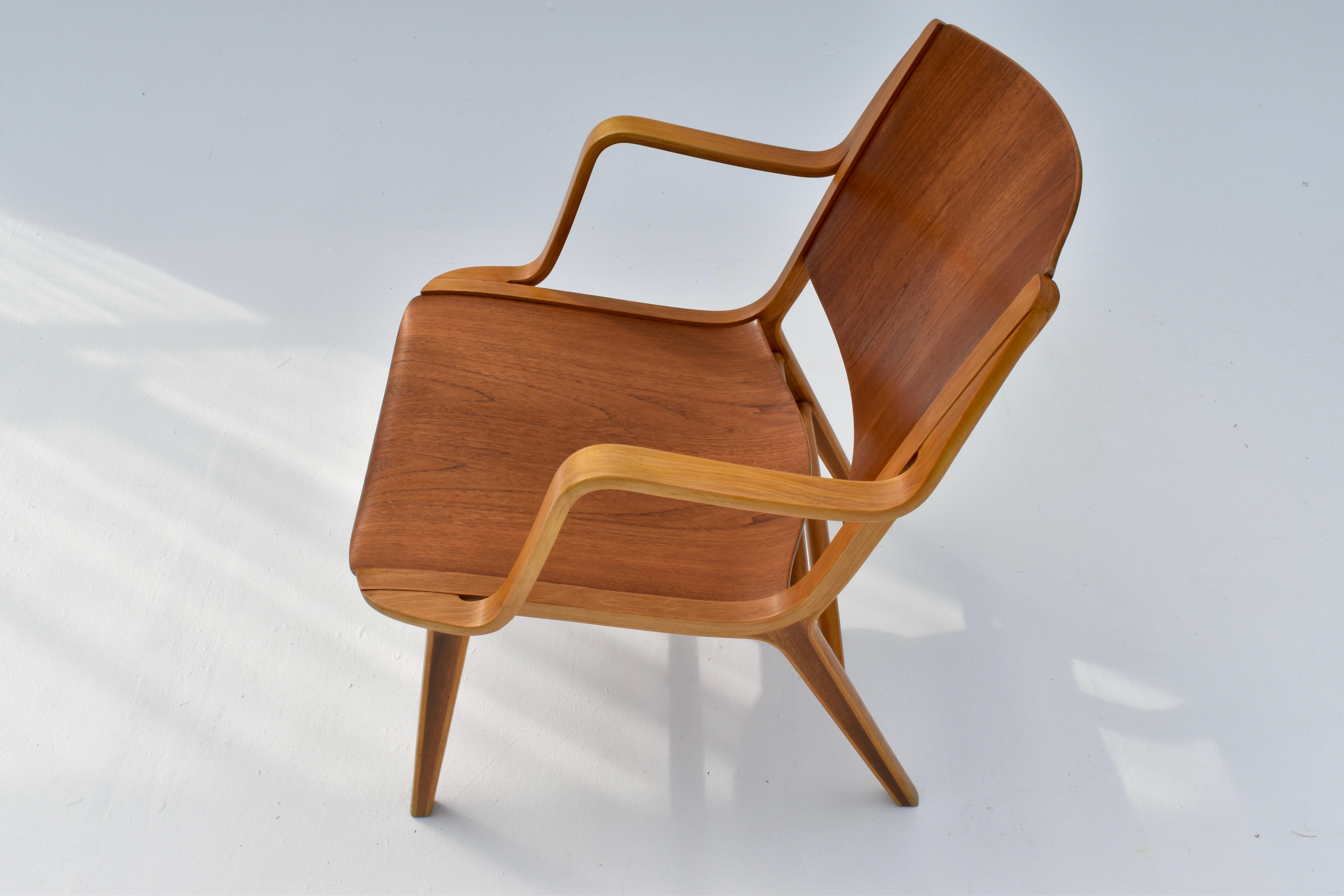 Midcentury Danish Peter Hvidt AX Chair For Fritz Hansen For Sale 3