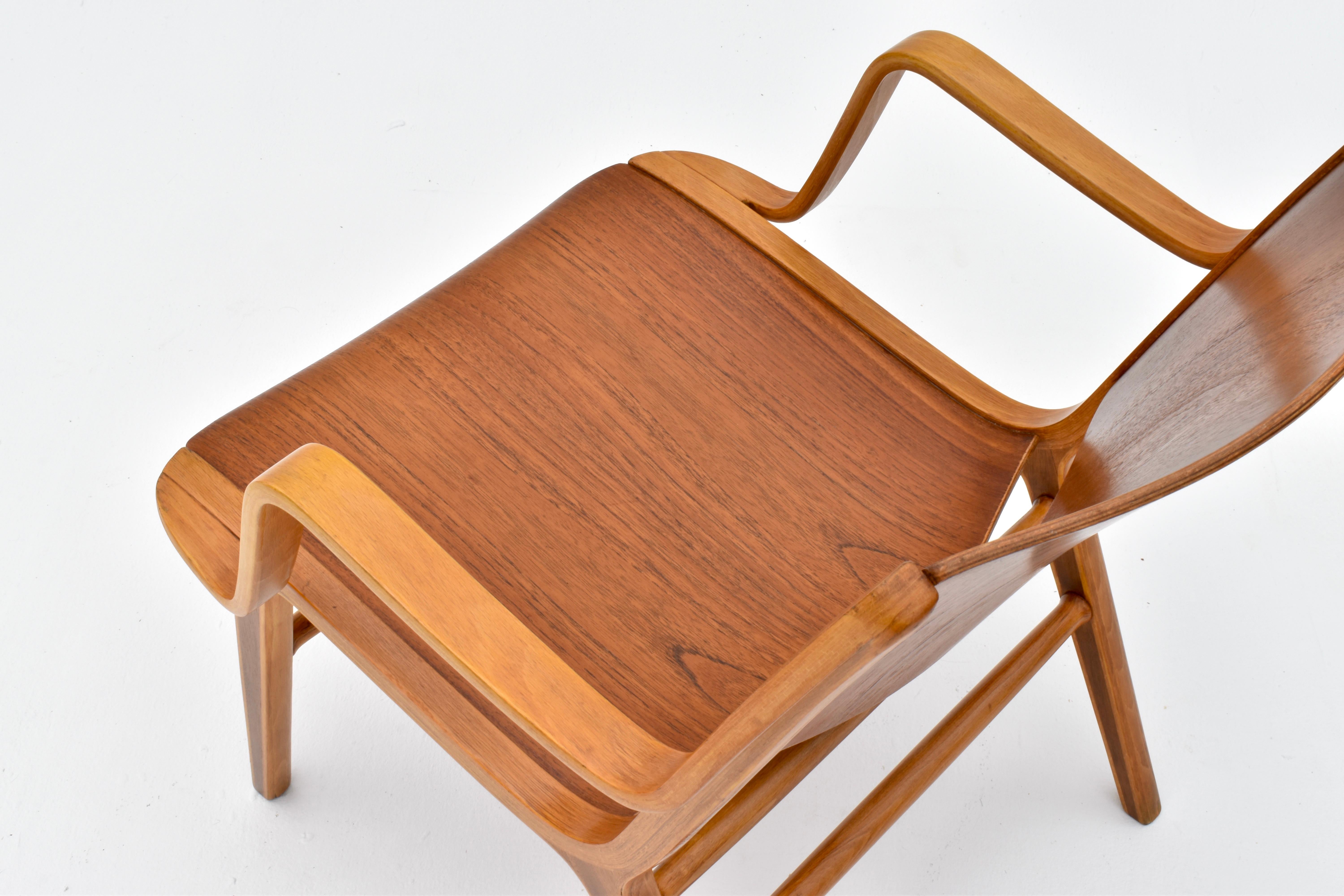 Midcentury Danish Peter Hvidt AX Chair For Fritz Hansen For Sale 3