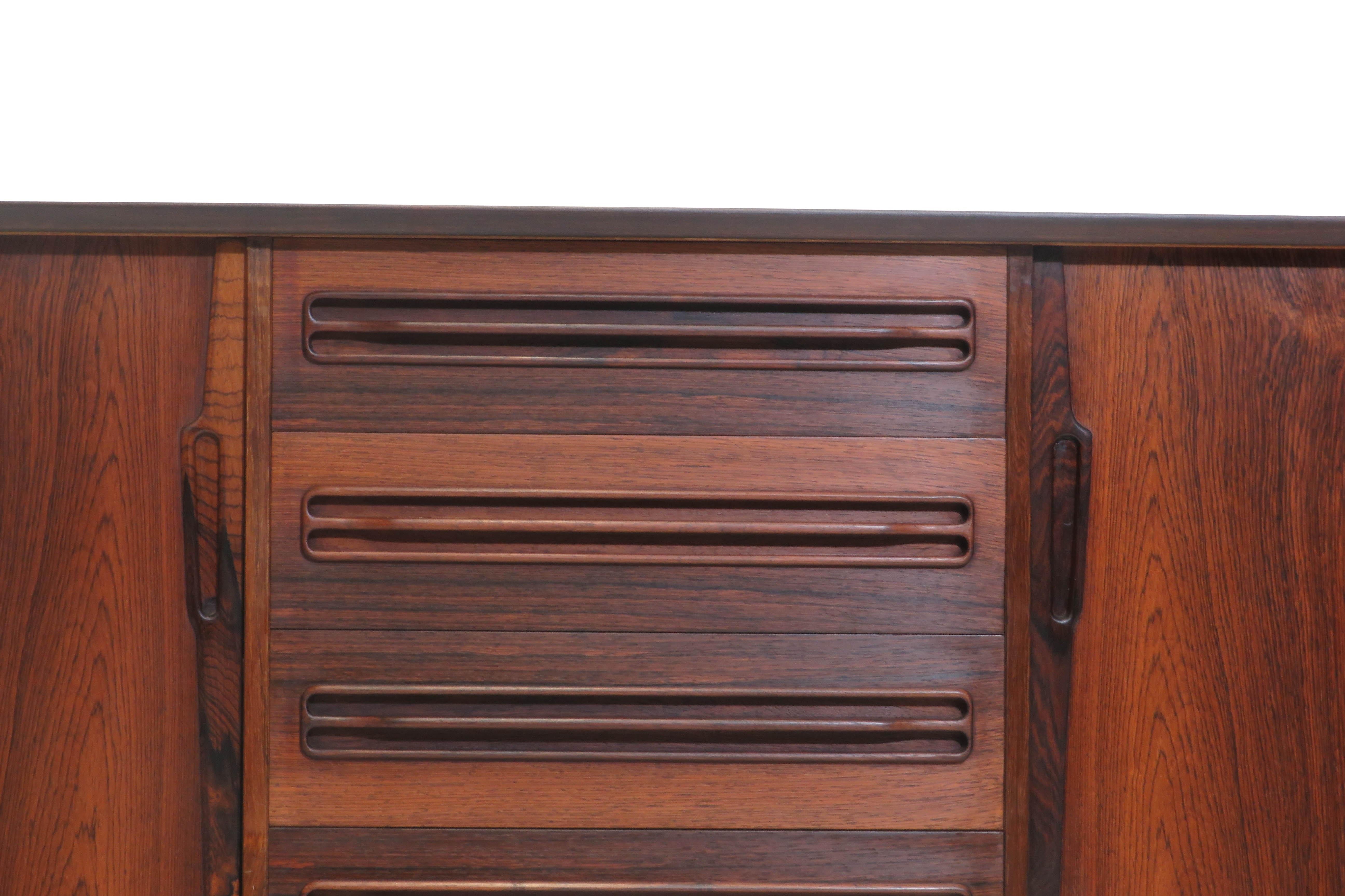 Midcentury Danish Rosewood Credenza 4