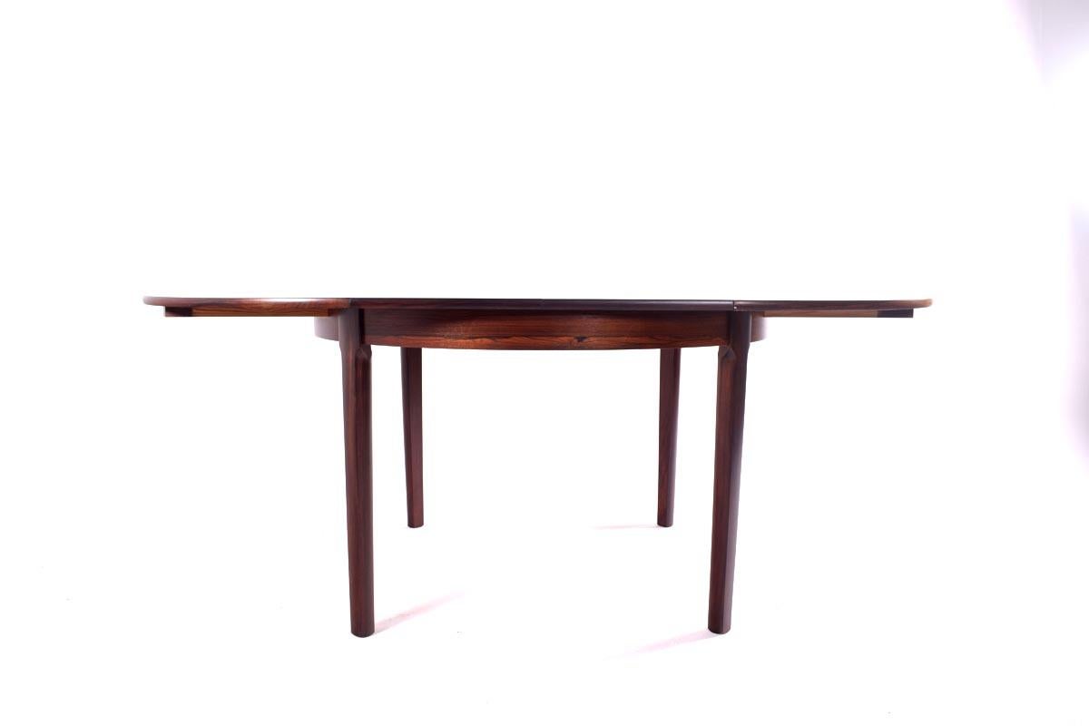 Midcentury Danish Rosewood Dining Table with Two Hidden Leaves 10
