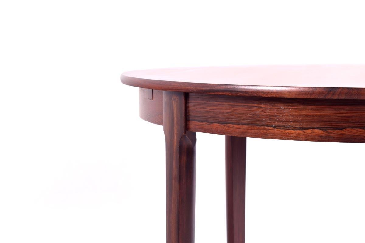 Mid-Century Modern Midcentury Danish Rosewood Dining Table with Two Hidden Leaves