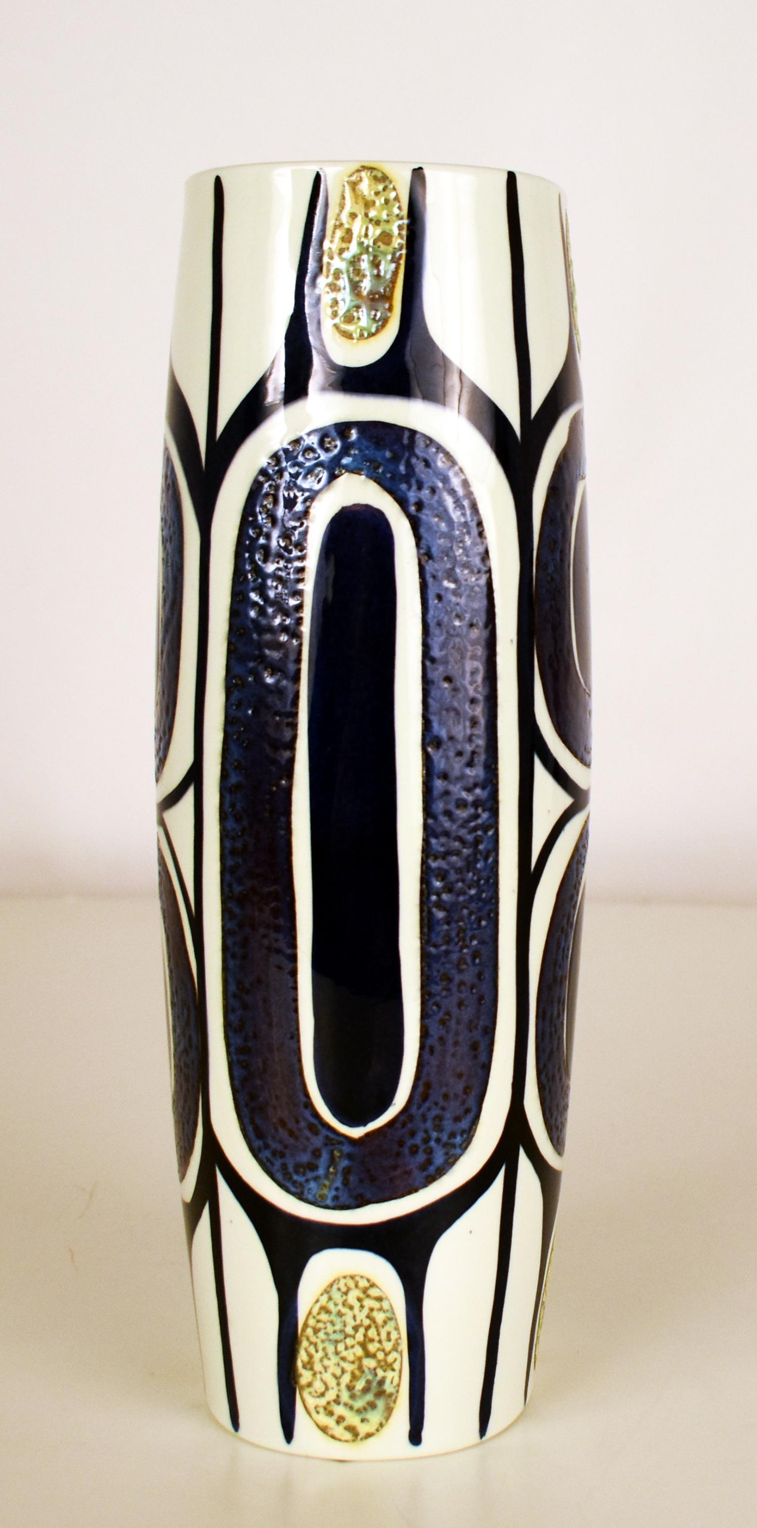 Mid-Century Modern Vase Tenera du milieu du siècle de Royal Copenhagen Décoration par Inge-Lise Koefoed en vente