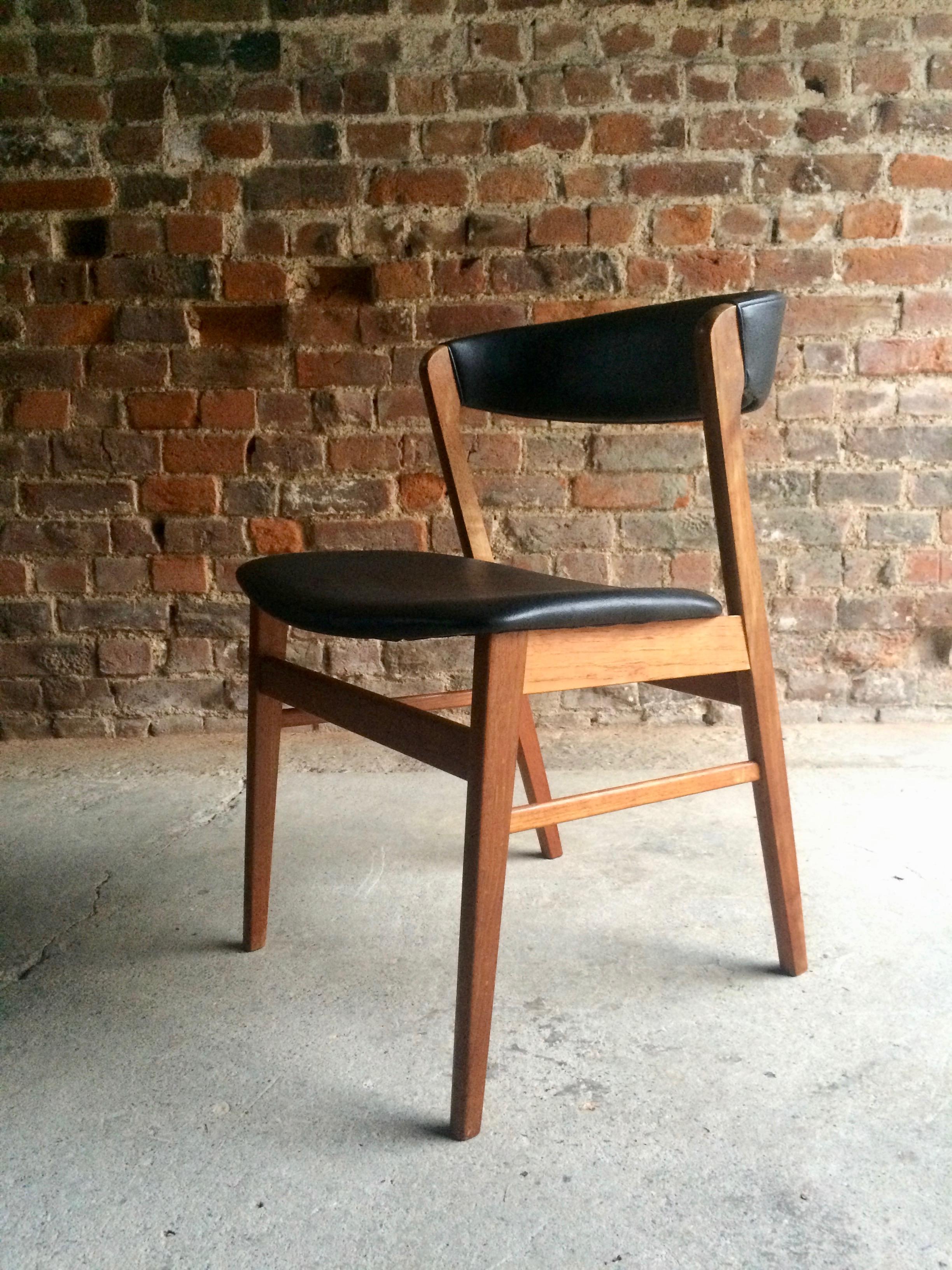 Midcentury Danish SAX Dining Chairs Teak Set of Four 1970s Scandinavian Design 3