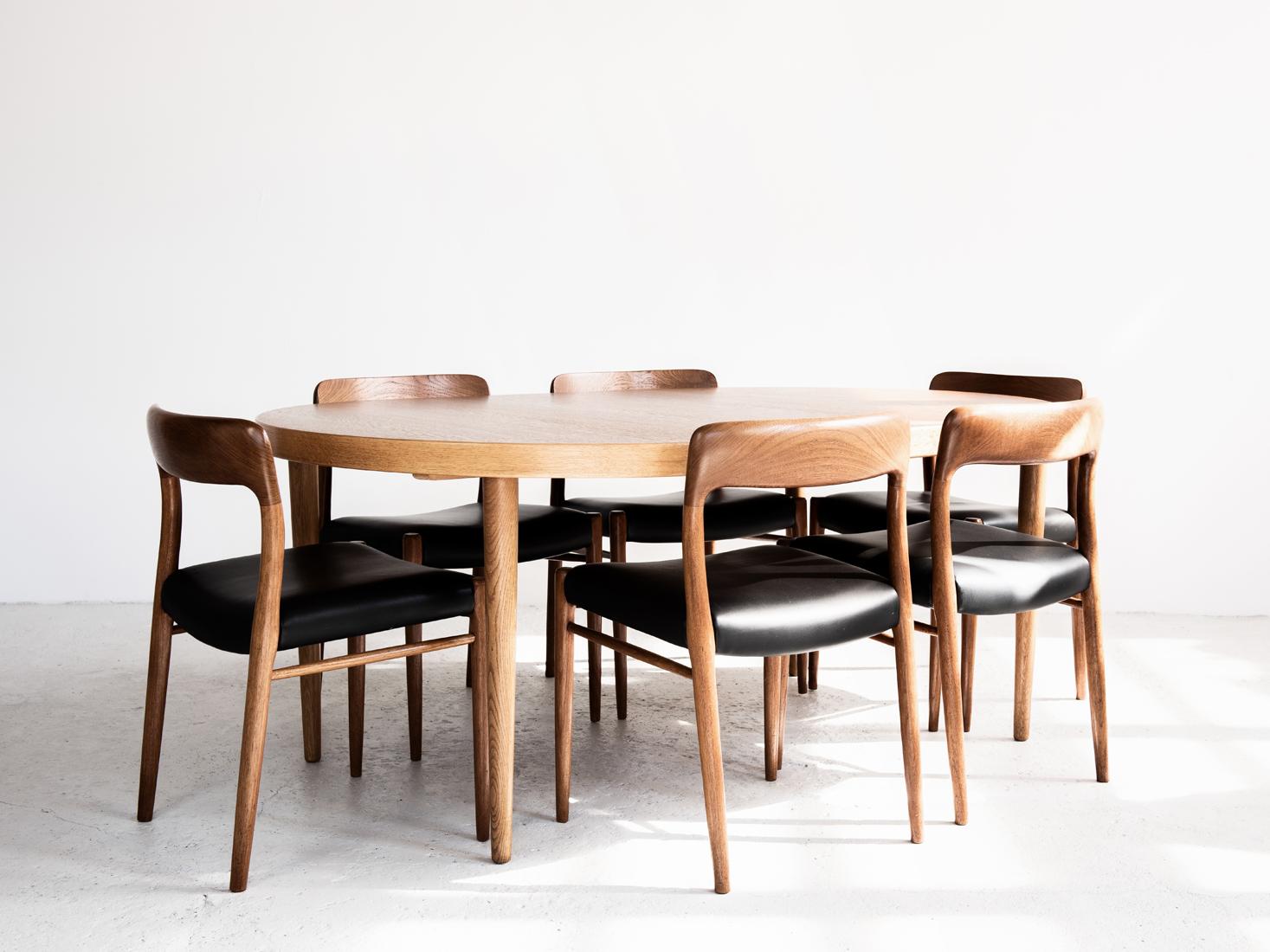 Midcentury Danish Set of 6 Chairs in Teak and Leather by Møller 5