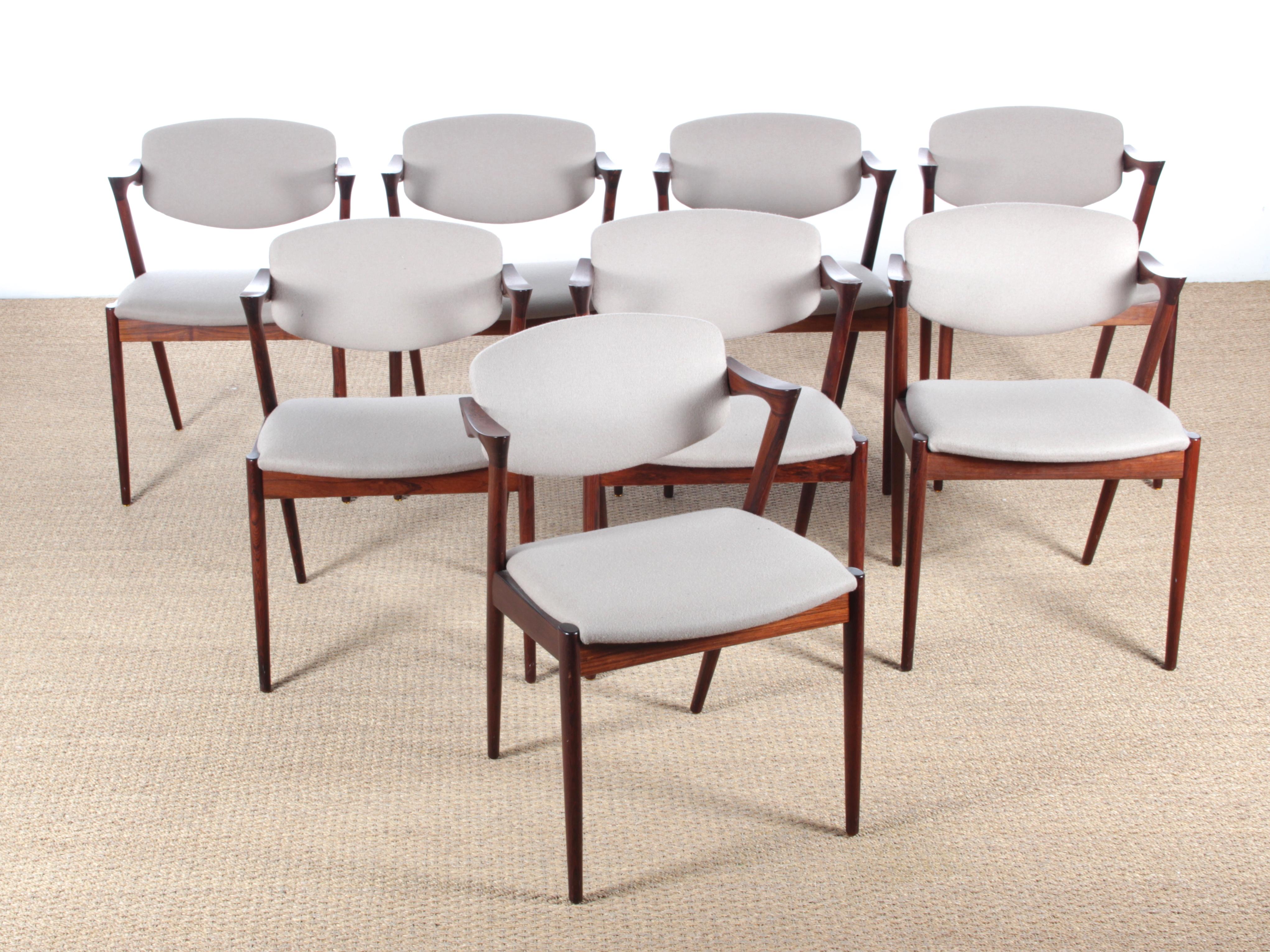 Midcentury Danish Set of 8 Kai Kristiansen Rosewood Chairs, Model 42 5