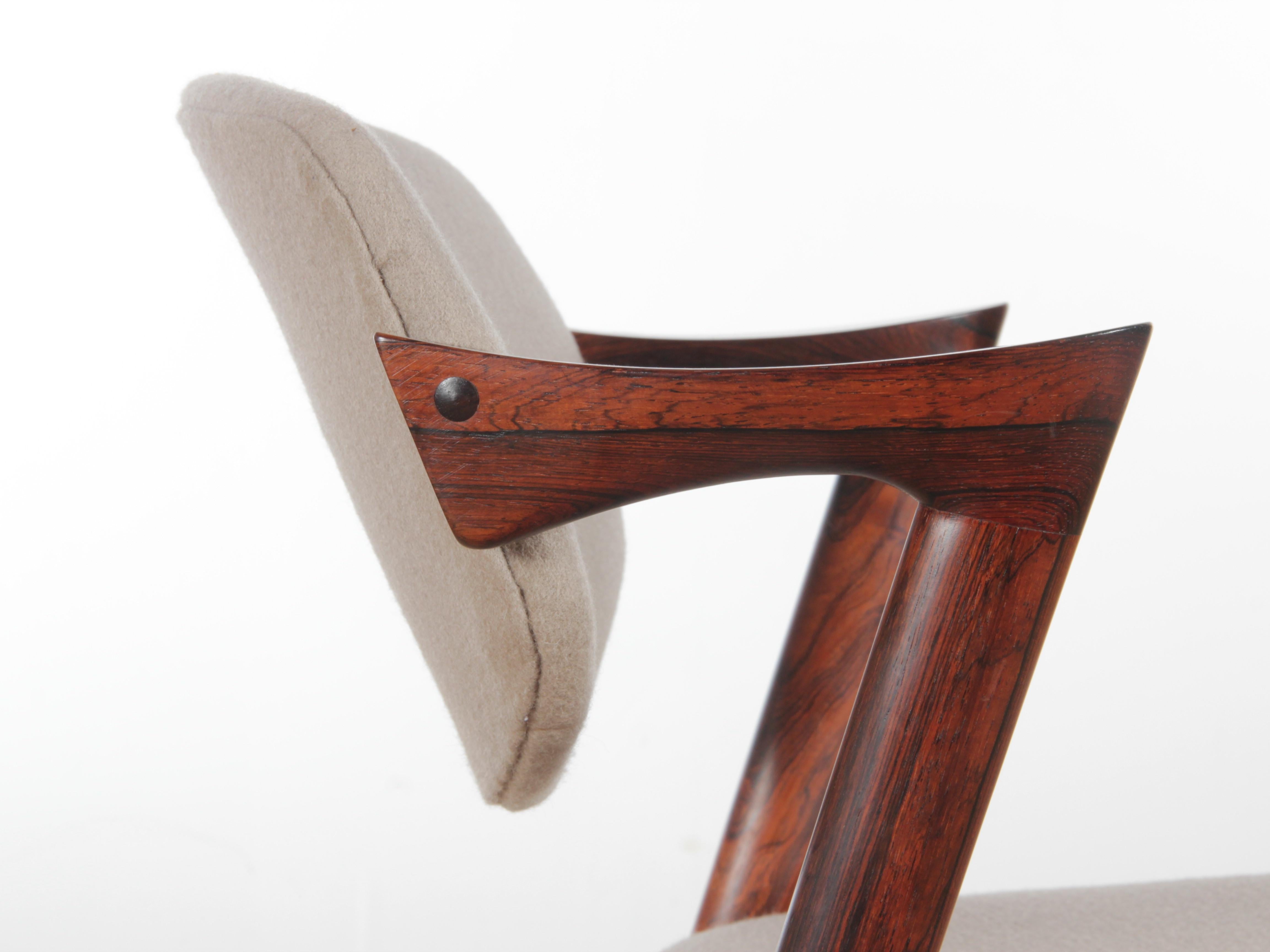 Midcentury Danish Set of 8 Kai Kristiansen Rosewood Chairs, Model 42 2