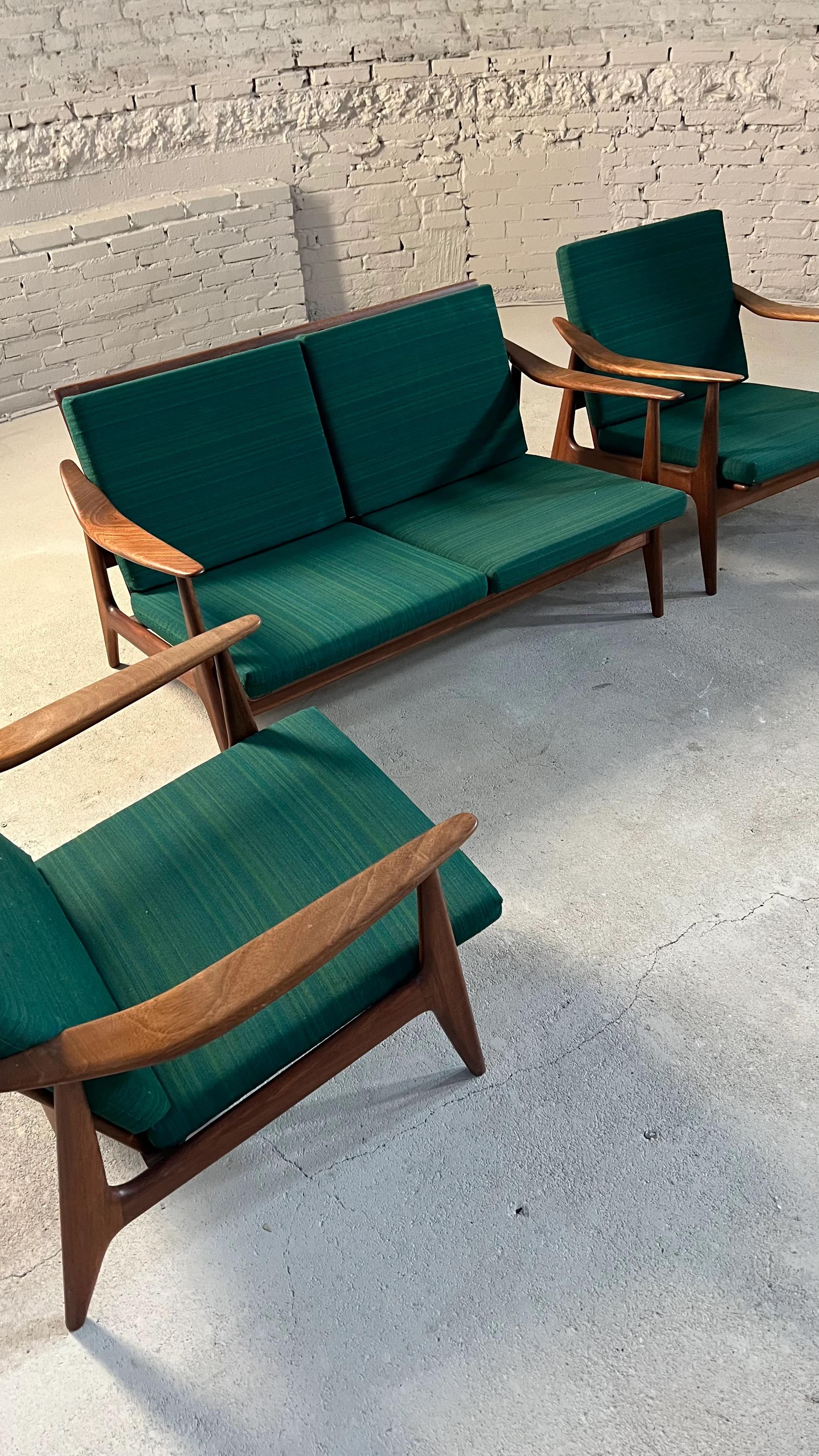 Mid-Century Modern Midcentury Danish Sofa Set  For Sale