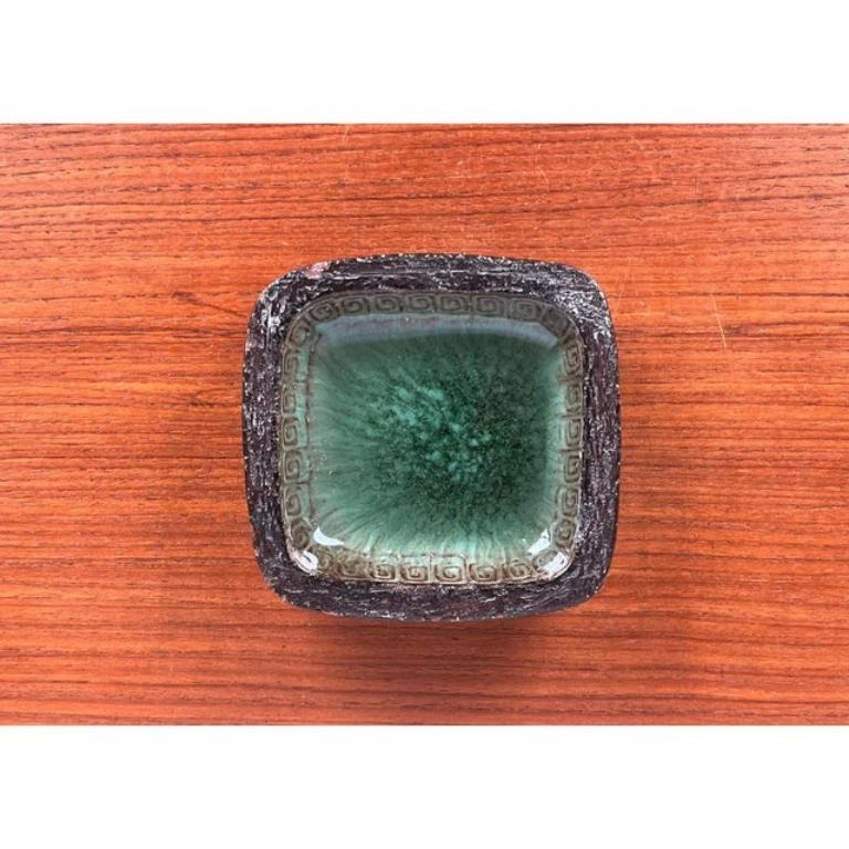 Mid-Century moderno Ciotola in Studio Pottery danese di metà secolo di Jytte Trebbien e Harry Nielsen, anni '60 in vendita