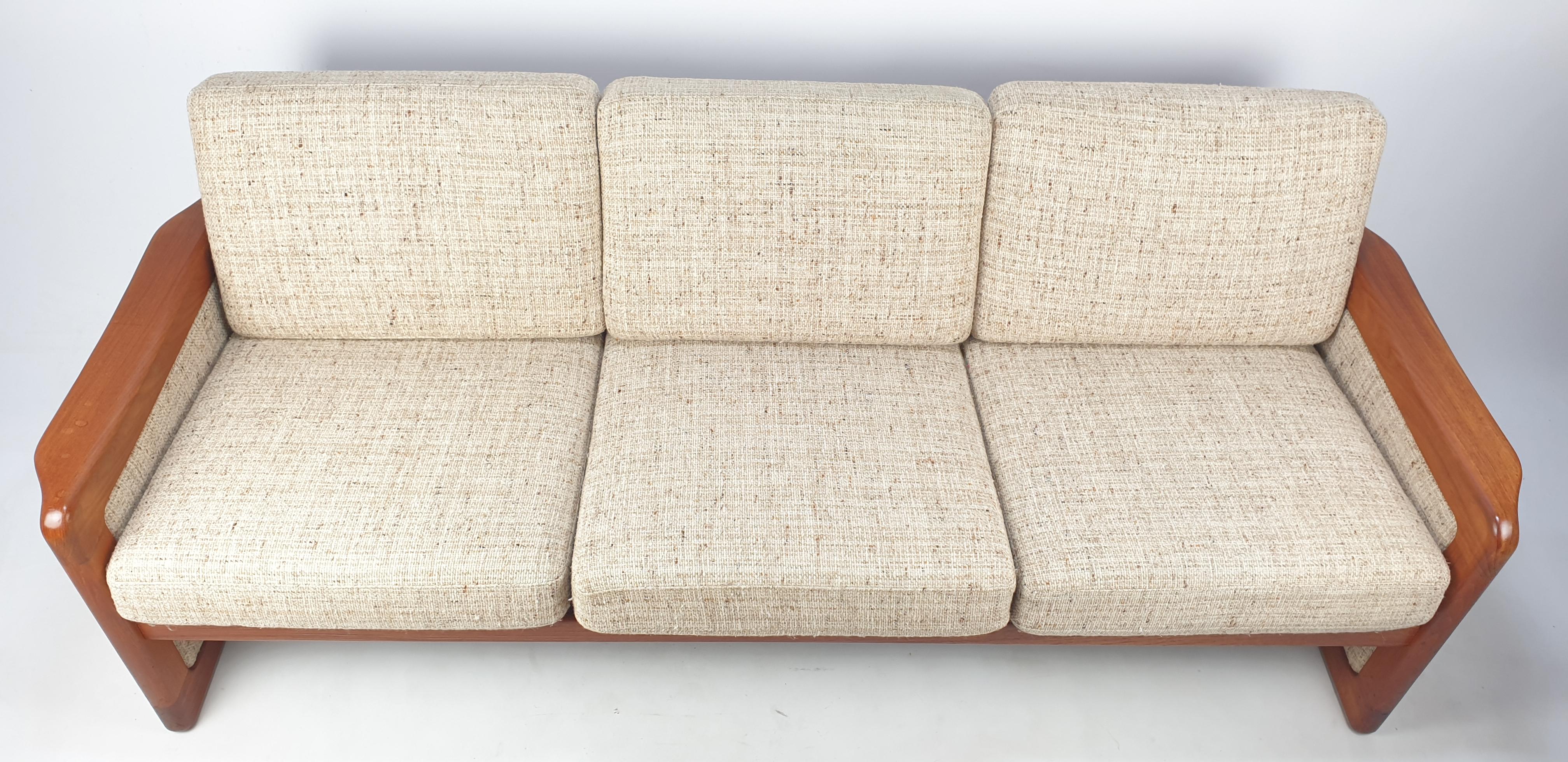 Midcentury Danish Teak 3-Seater Sofa, 1970's In Good Condition In Oud Beijerland, NL