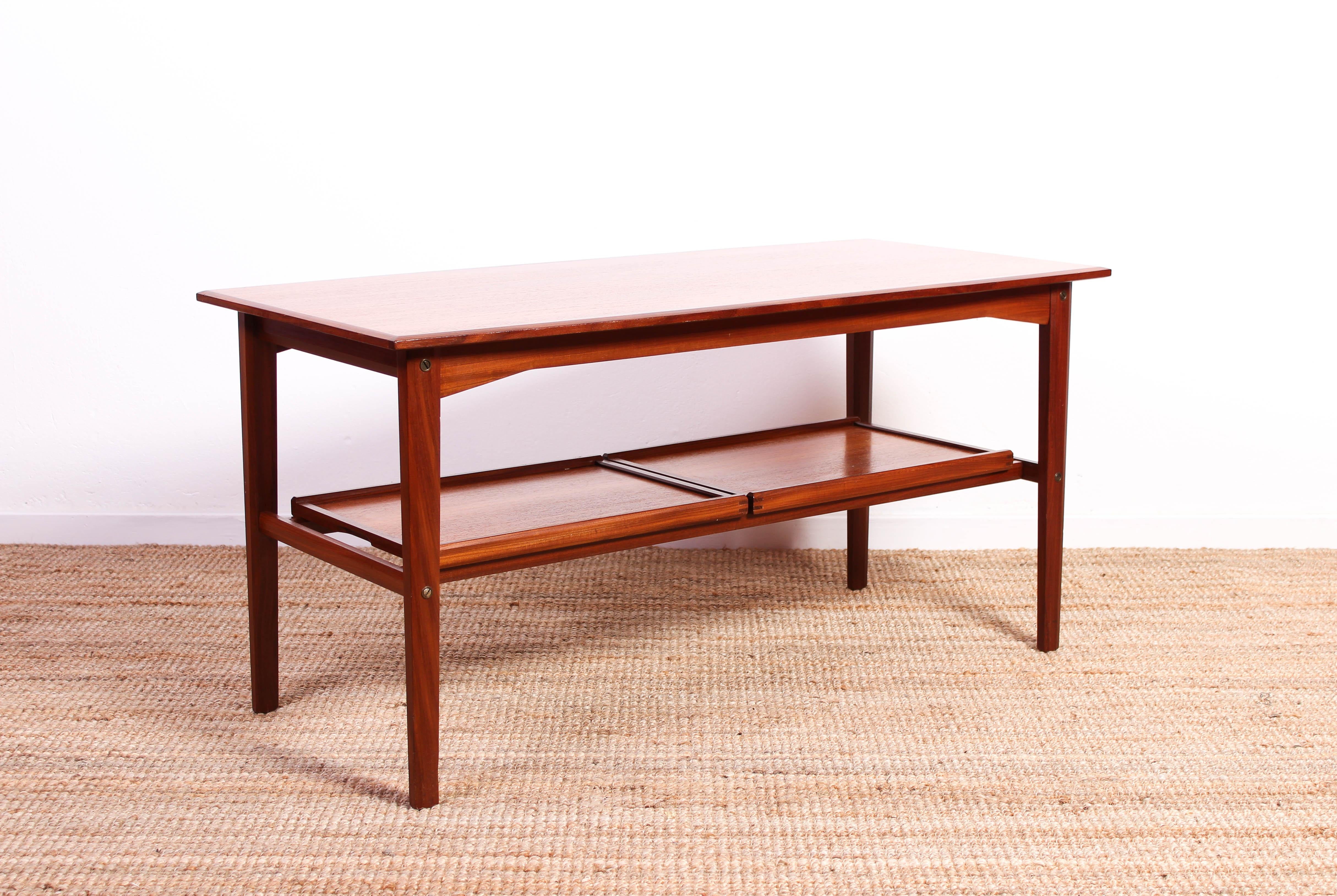 Midcentury Danish Teak Coffee Table with Trays In Good Condition In Malmo, SE