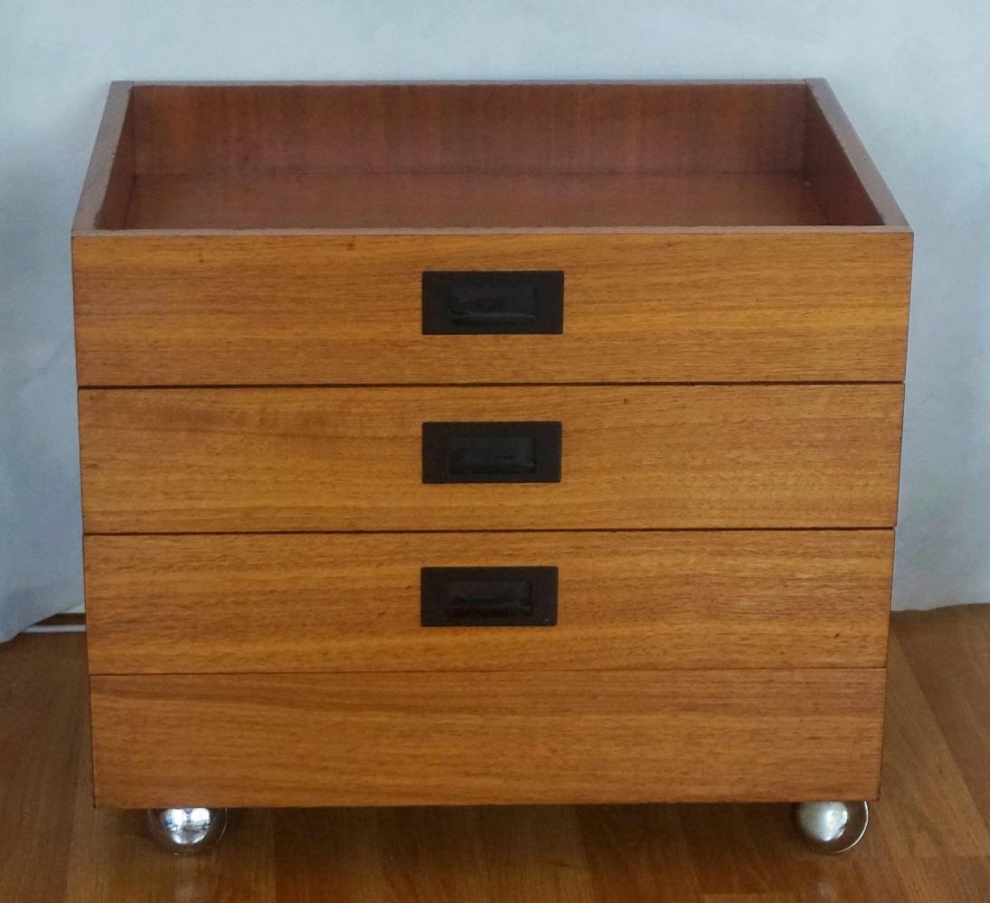 Midcentury Danish Teak Leather Storage Ottoman Stool or Side Table For Sale 1