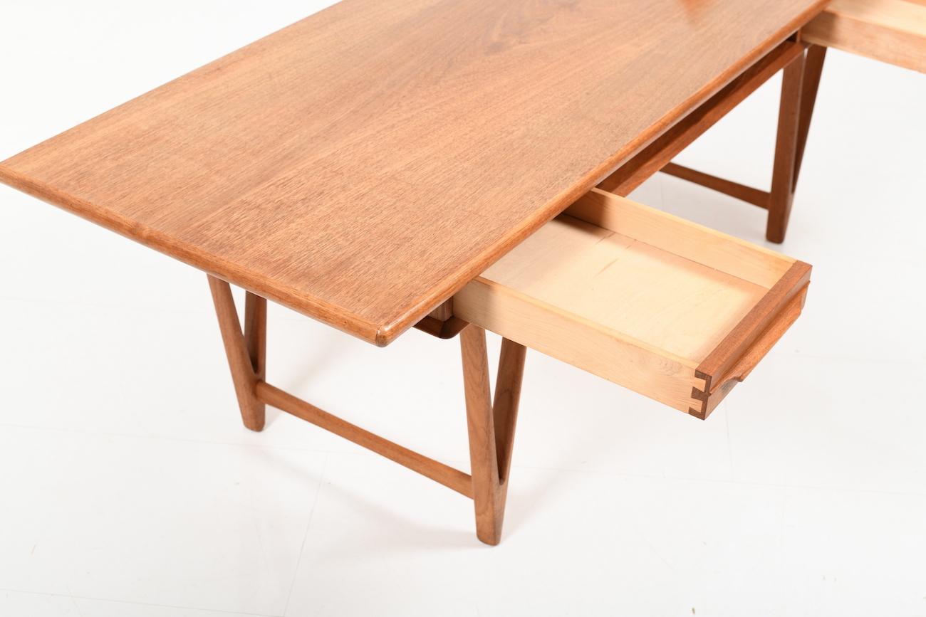 Midcentury Danish Teak Sofa Table by E. W. Bach for Toften Møbelfabrik For Sale 10
