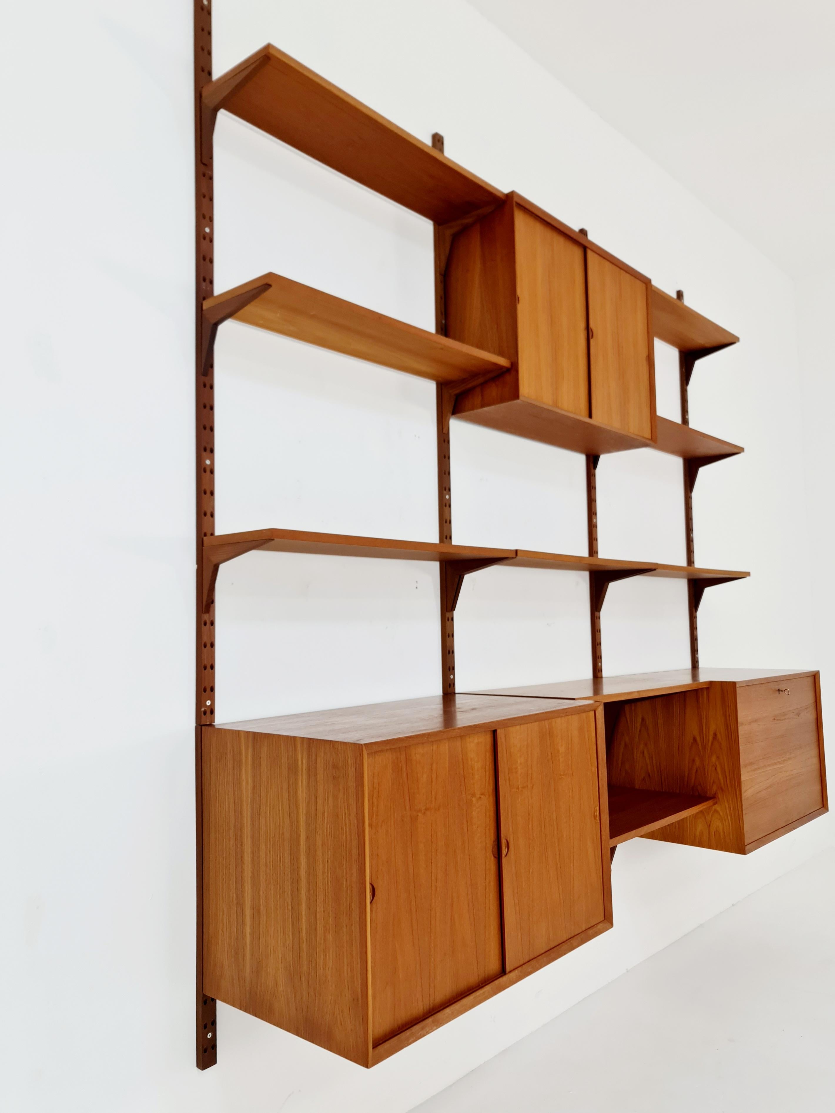 Midcentury Danish Teak Wall Unit 3 cabinets & Record, by Poul Cadovius for Cado For Sale 11