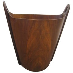 Corbeille à papier / Poubelle en teck danois du milieu du siècle dernier par P.S. Heggen