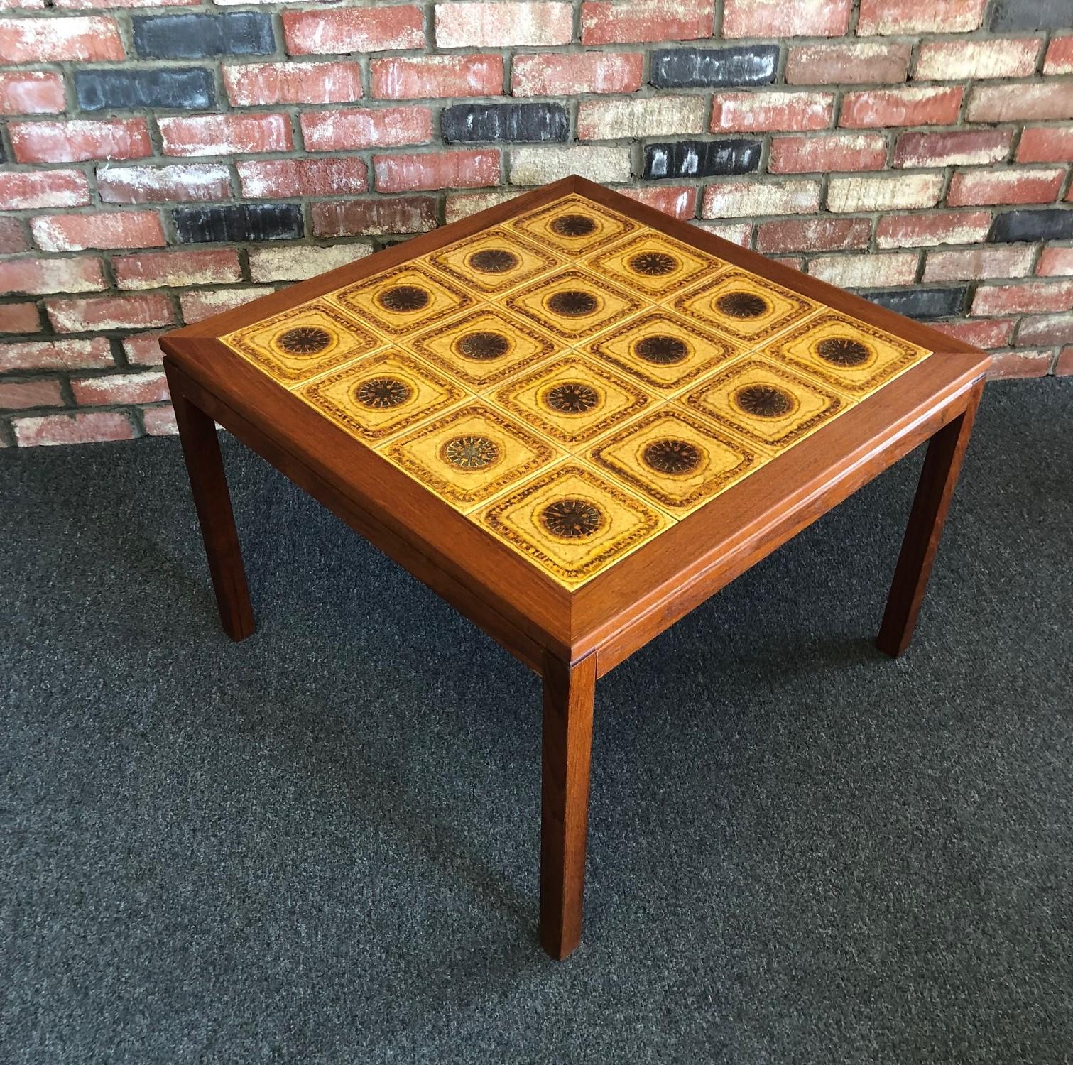 Midcentury Danish Tile and Teak Side Table In Excellent Condition For Sale In San Diego, CA