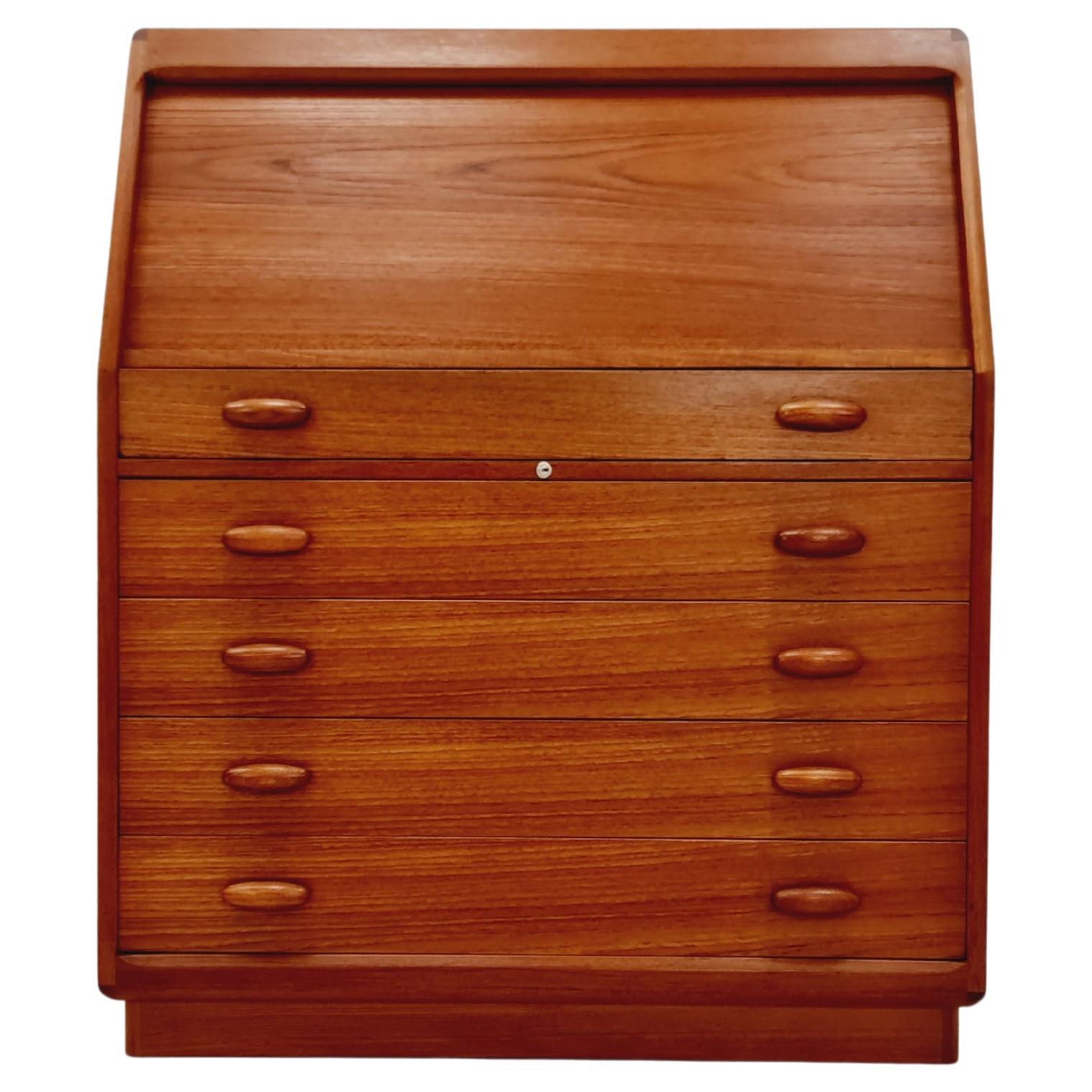 Secrétaire/crétaire danois vintage du milieu du siècle dernier par Dyrlund, années 1960