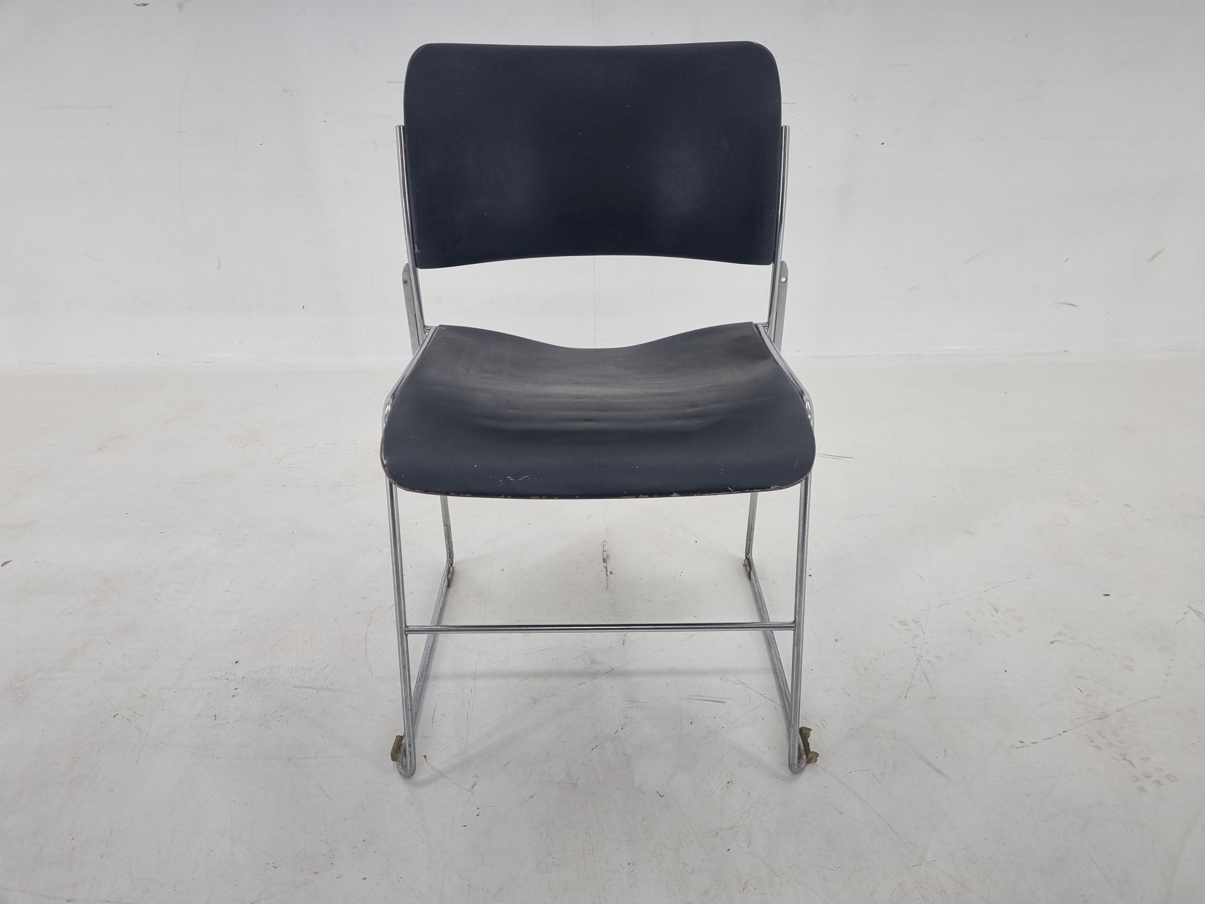 Mid-Century Modern Chaise d'appoint David Rowland 40/4 noire et chromée du milieu du siècle dernier, 1970 en vente