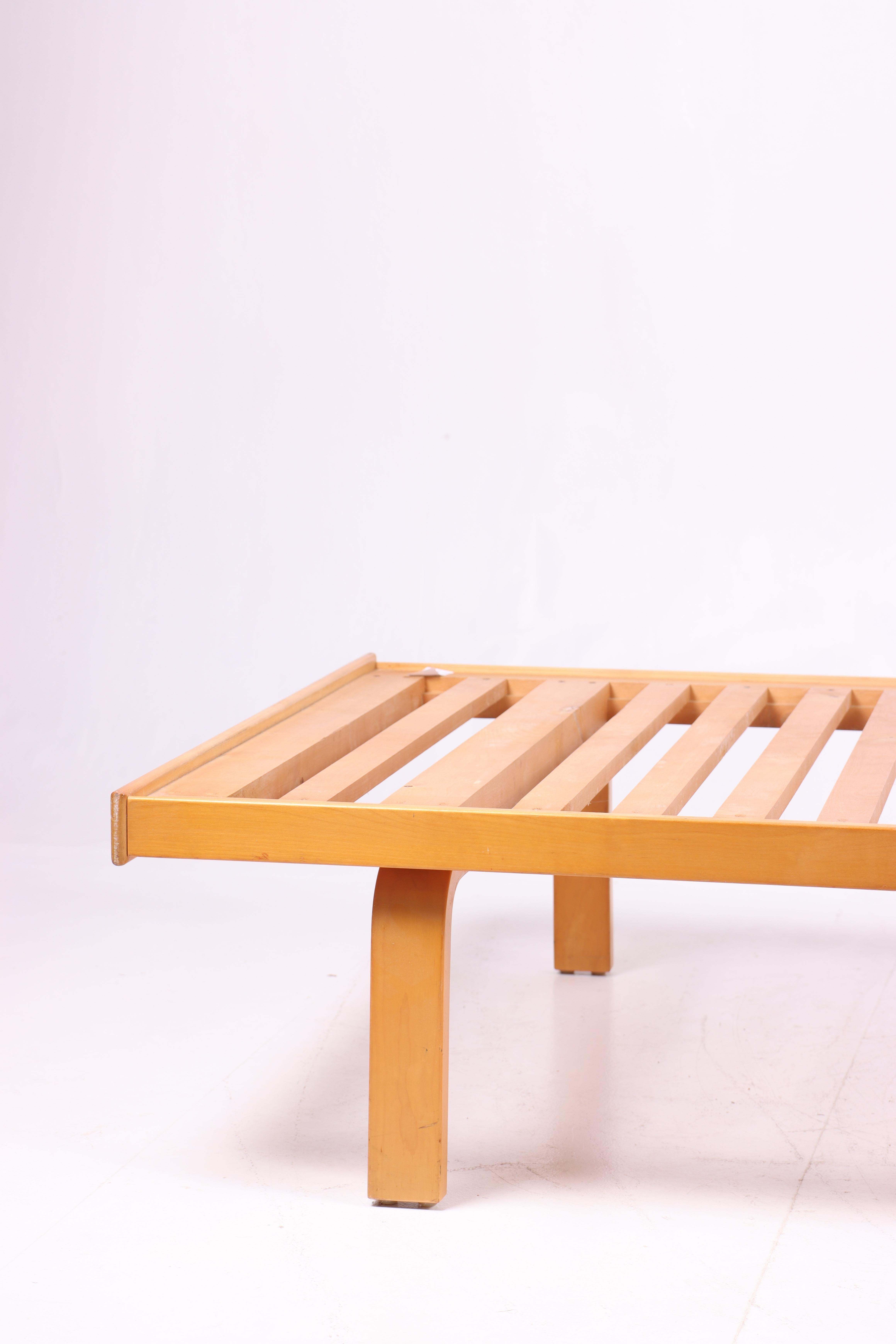 Mid-Century Modern Midcentury Daybed by Alvar Aalto, Finland, 1960s