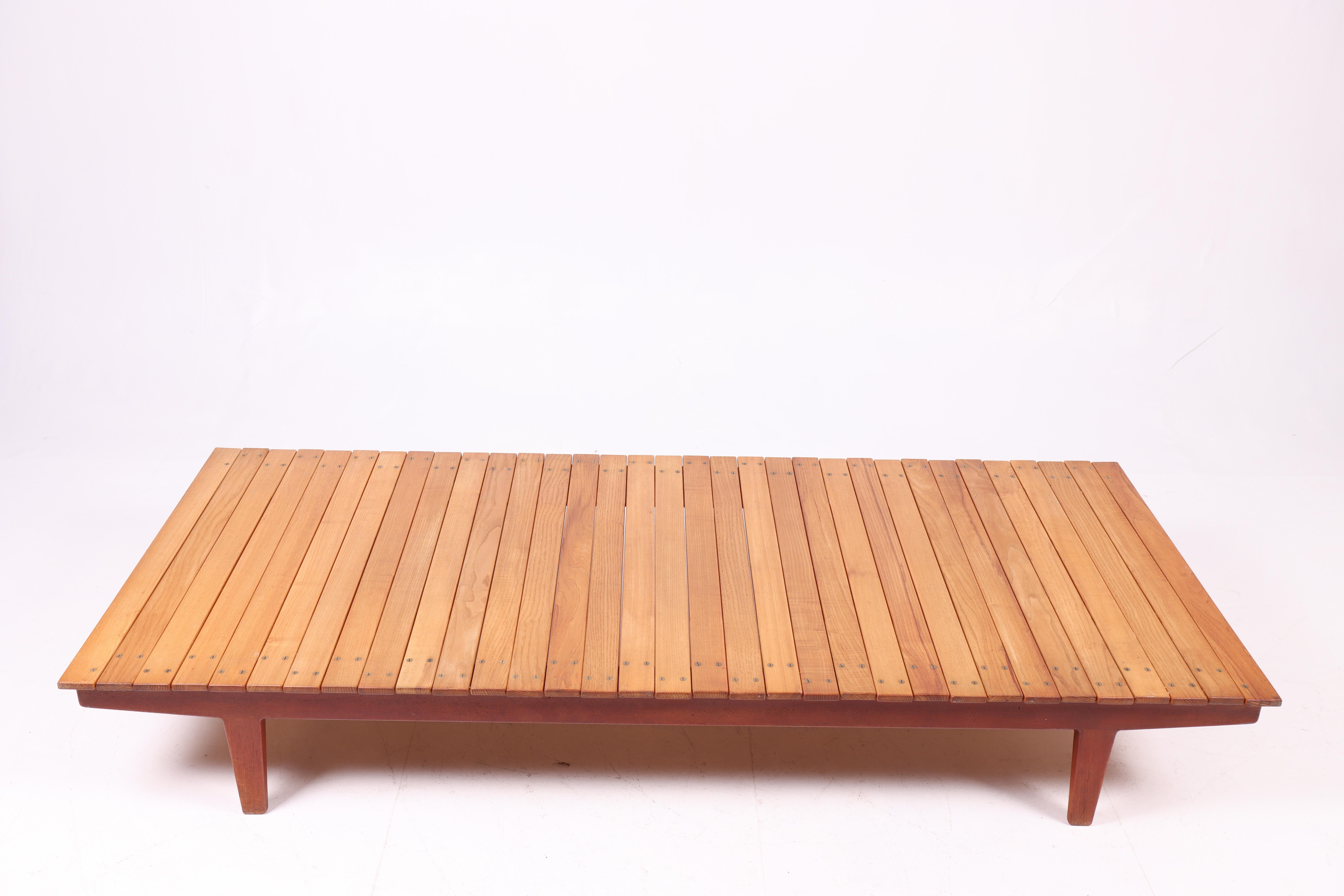 Scandinavian Modern Midcentury Daybed in Teak and Ash by Ib Hylander, Made in Denmark