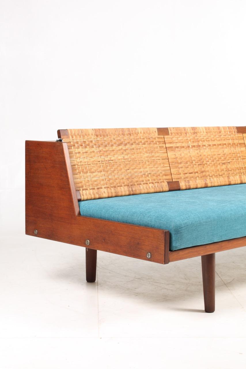 Danish Midcentury Daybed in Teak & Cane by Hans J. Wegner, Made in Denmark