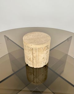 Midcentury Decorative Box in Travertine by Fratelli Mannelli, Italy, 1970s