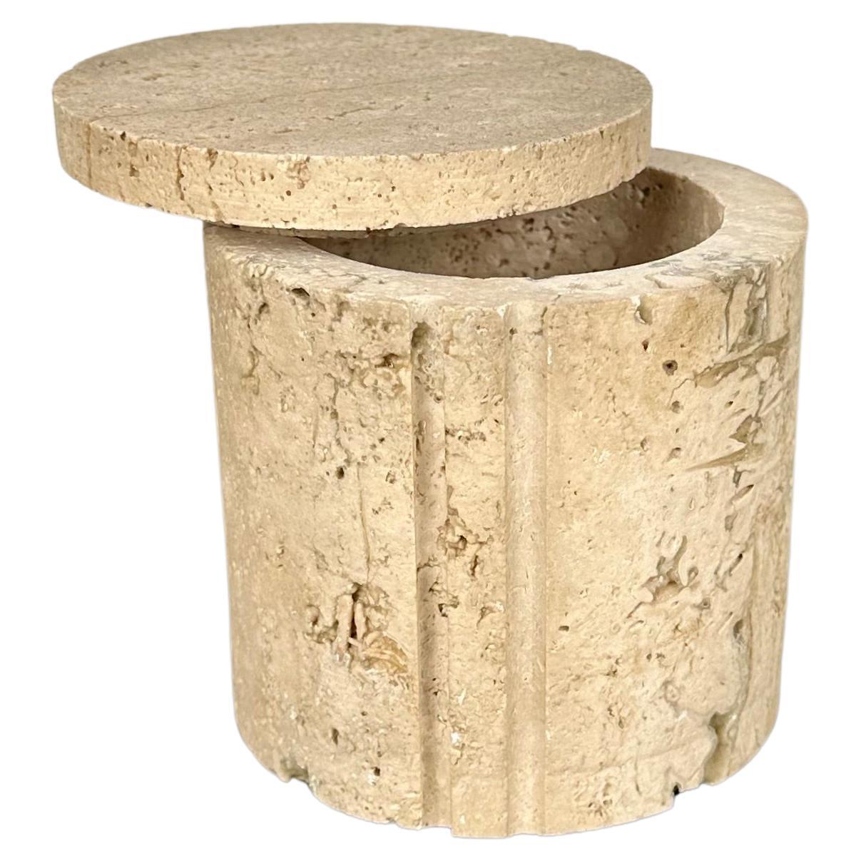 Midcentury Decorative Box in Travertine by Fratelli Mannelli, Italy, 1970s