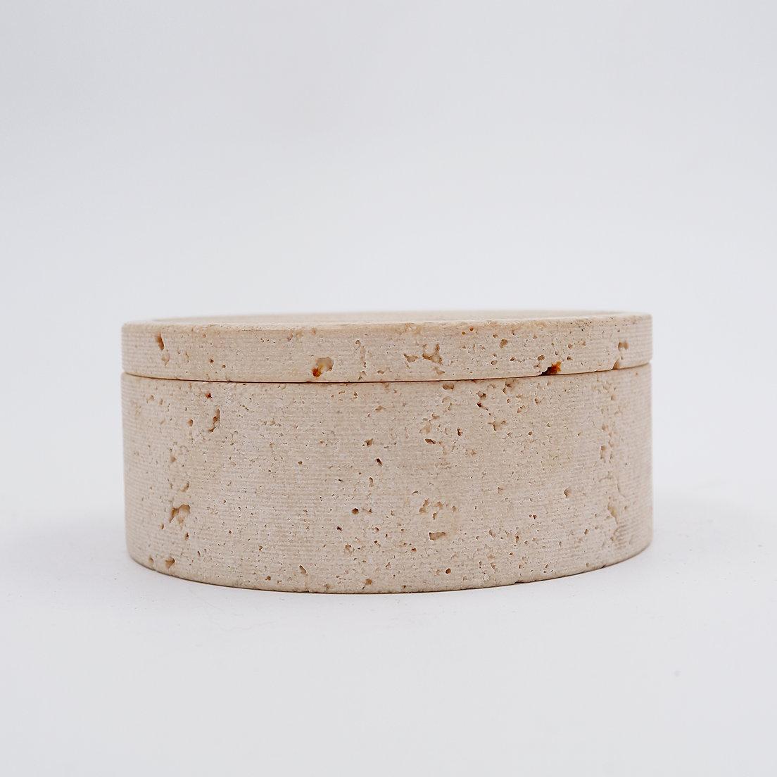 Midcentury Decorative Box in Travertine Enzo Mari Style, Italy 1970s in vendita 1