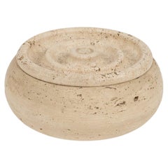 Midcentury Decorative Box in Travertine Fratelli Mannelli Style, Italy 1970s