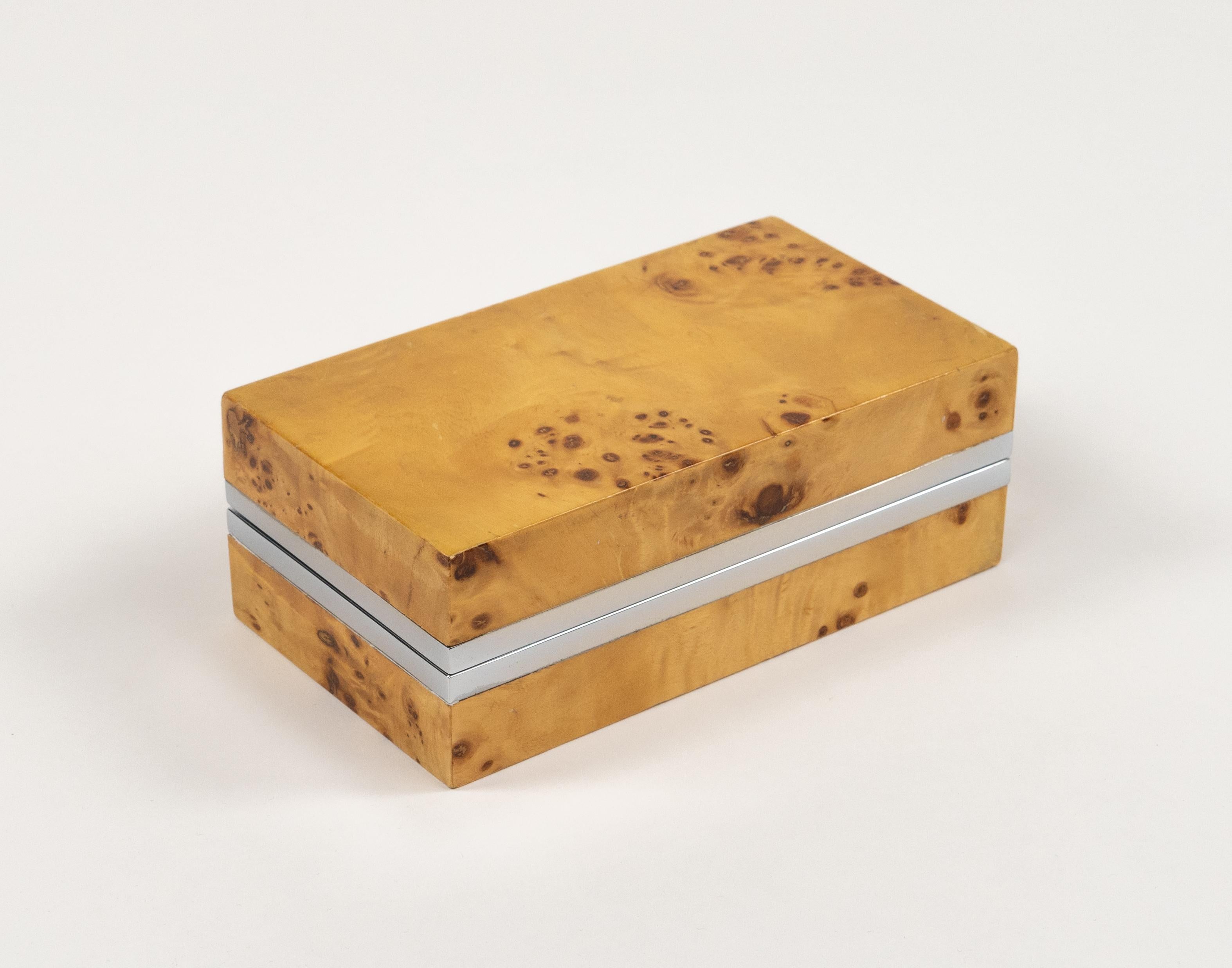 Caja decorativa de mediados de siglo en madera y cromo Estilo Willy Rizzo, Italia Años 70 en venta 9