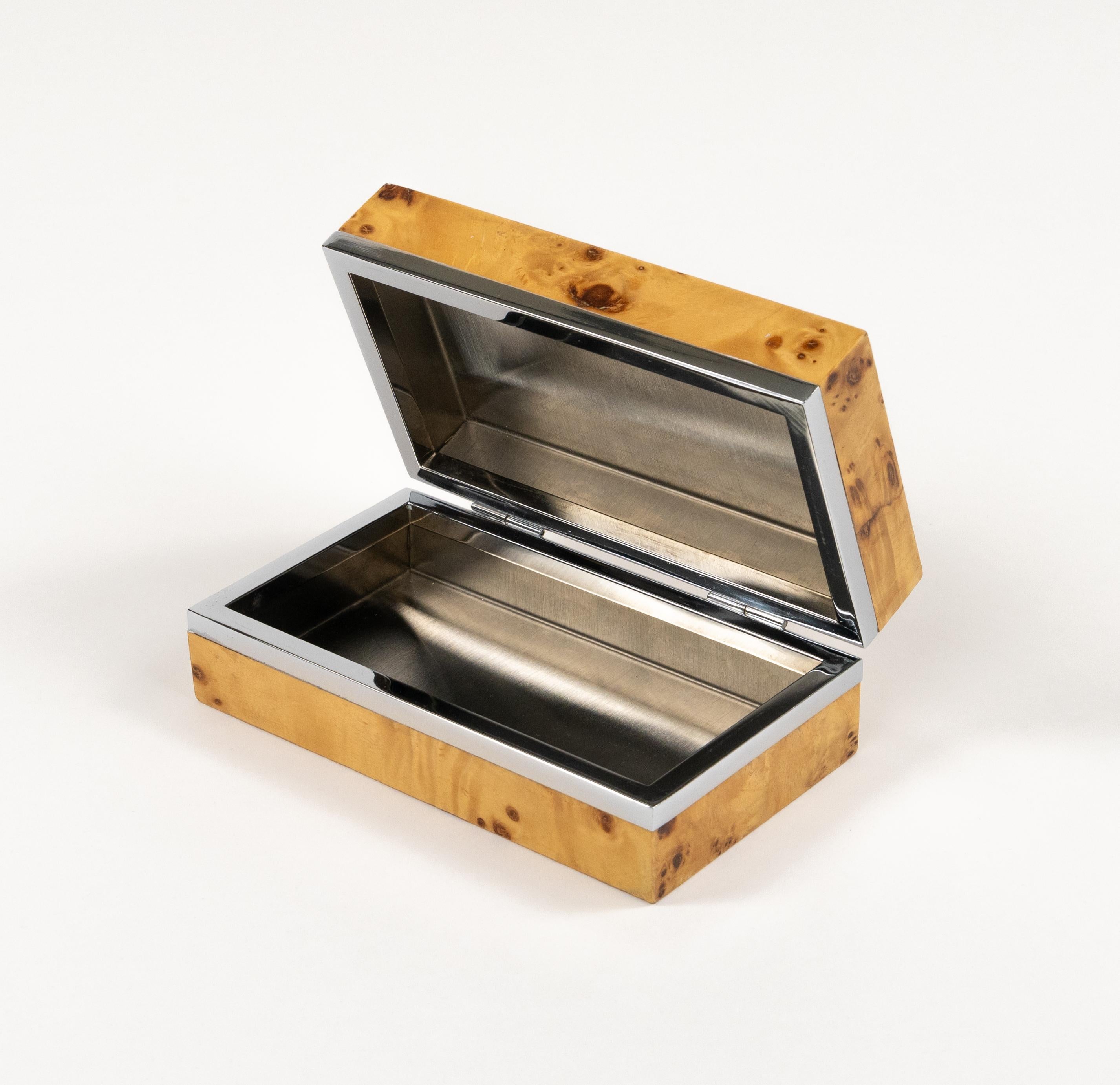 Caja decorativa de mediados de siglo en madera y cromo Estilo Willy Rizzo, Italia Años 70 en venta 10
