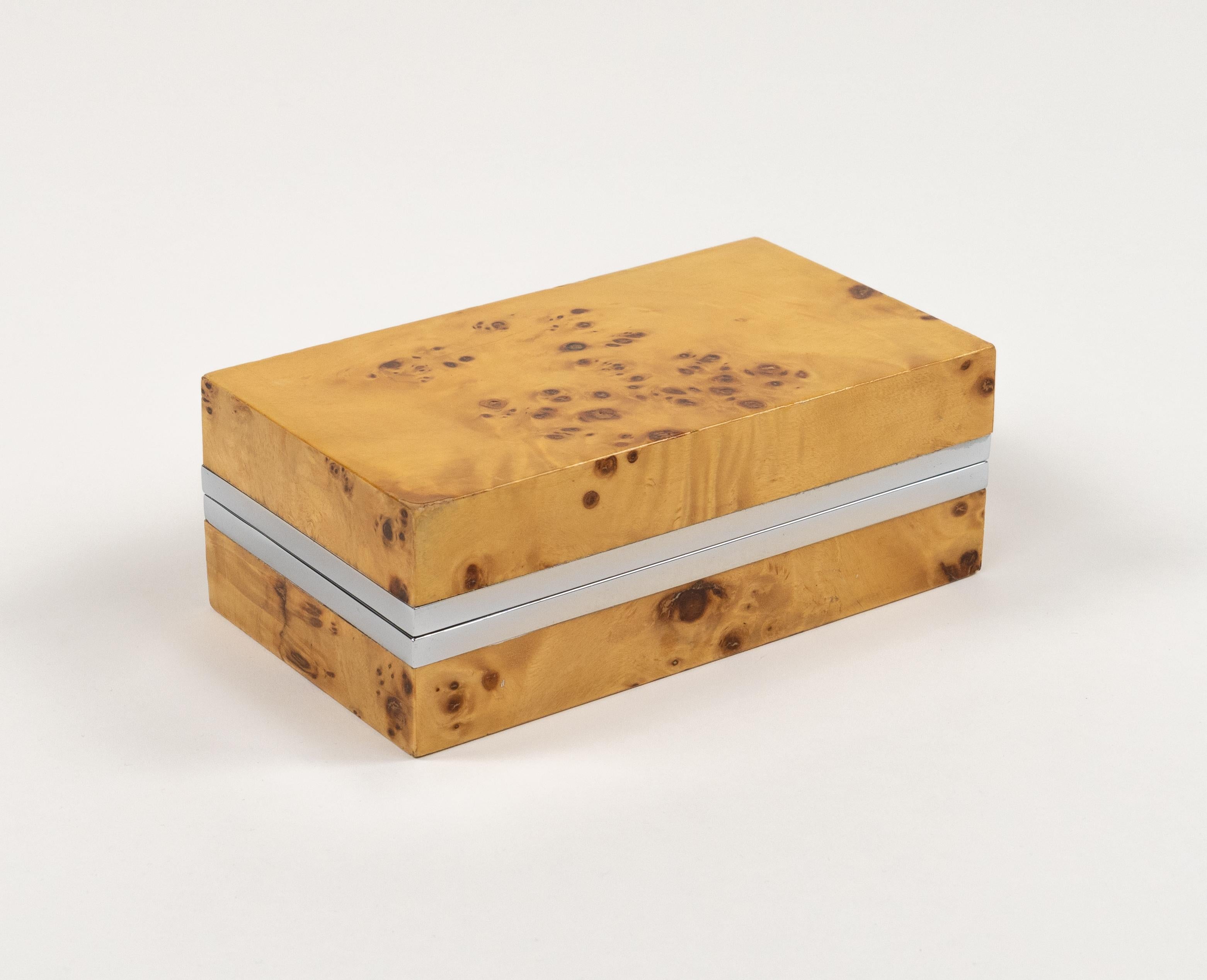Caja decorativa de mediados de siglo en madera y cromo Estilo Willy Rizzo, Italia Años 70 en venta 12