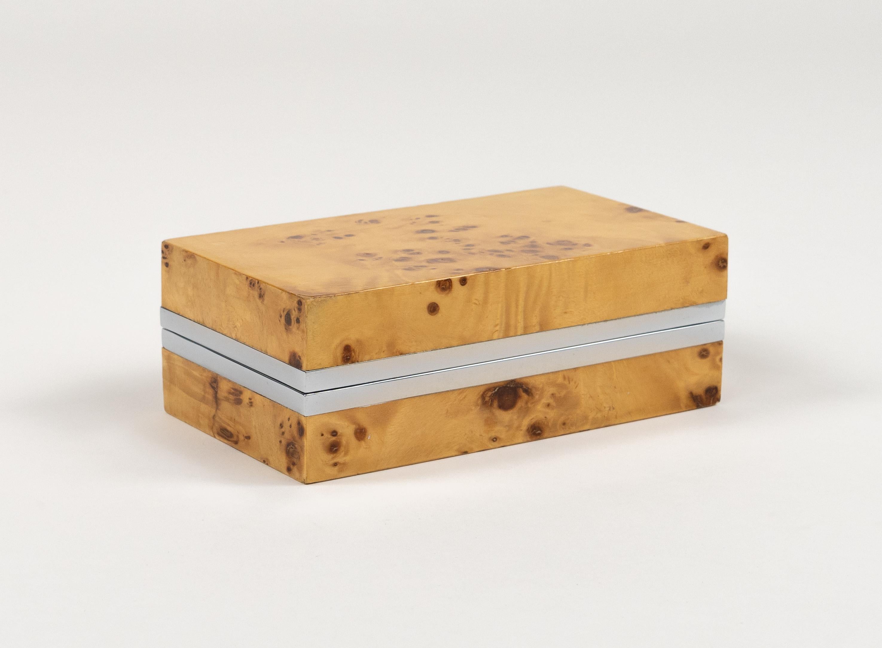 Caja decorativa de mediados de siglo en madera y cromo Estilo Willy Rizzo, Italia Años 70 Italiano en venta