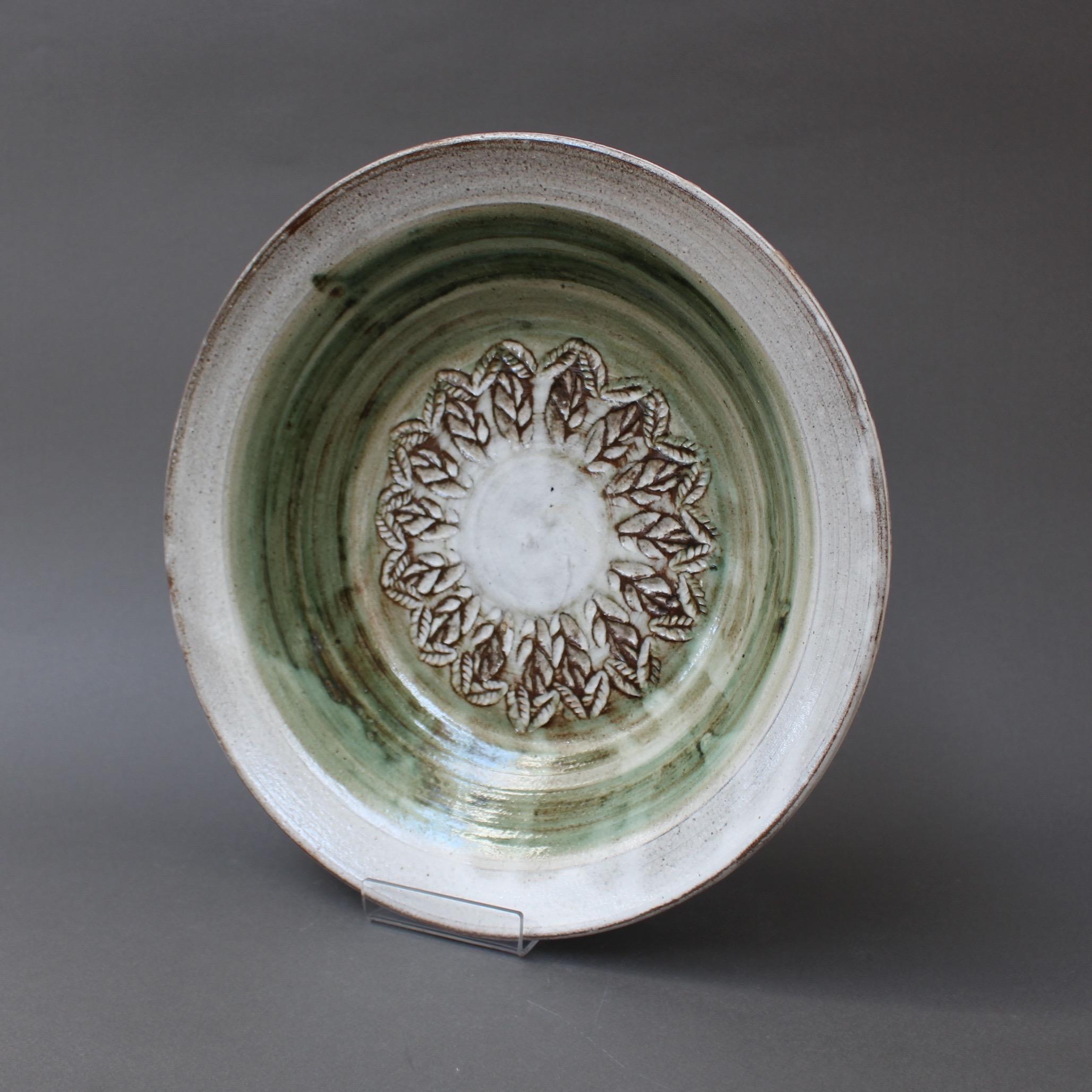 Mid-Century Modern Midcentury Decorative Ceramic Bowl by Albert Thiry, Vallauris, France, c. 1960s