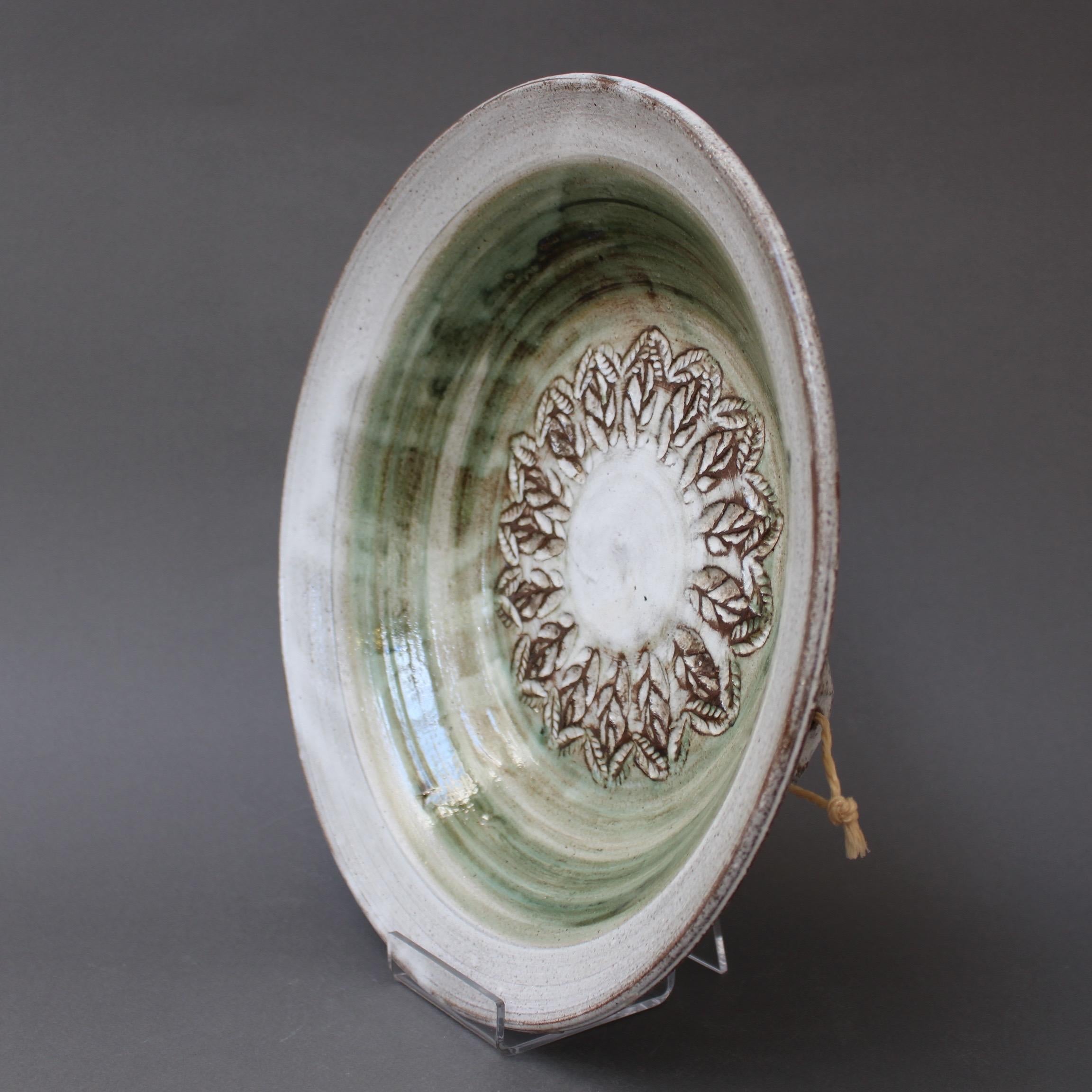Mid-20th Century Midcentury Decorative Ceramic Bowl by Albert Thiry, Vallauris, France, c. 1960s