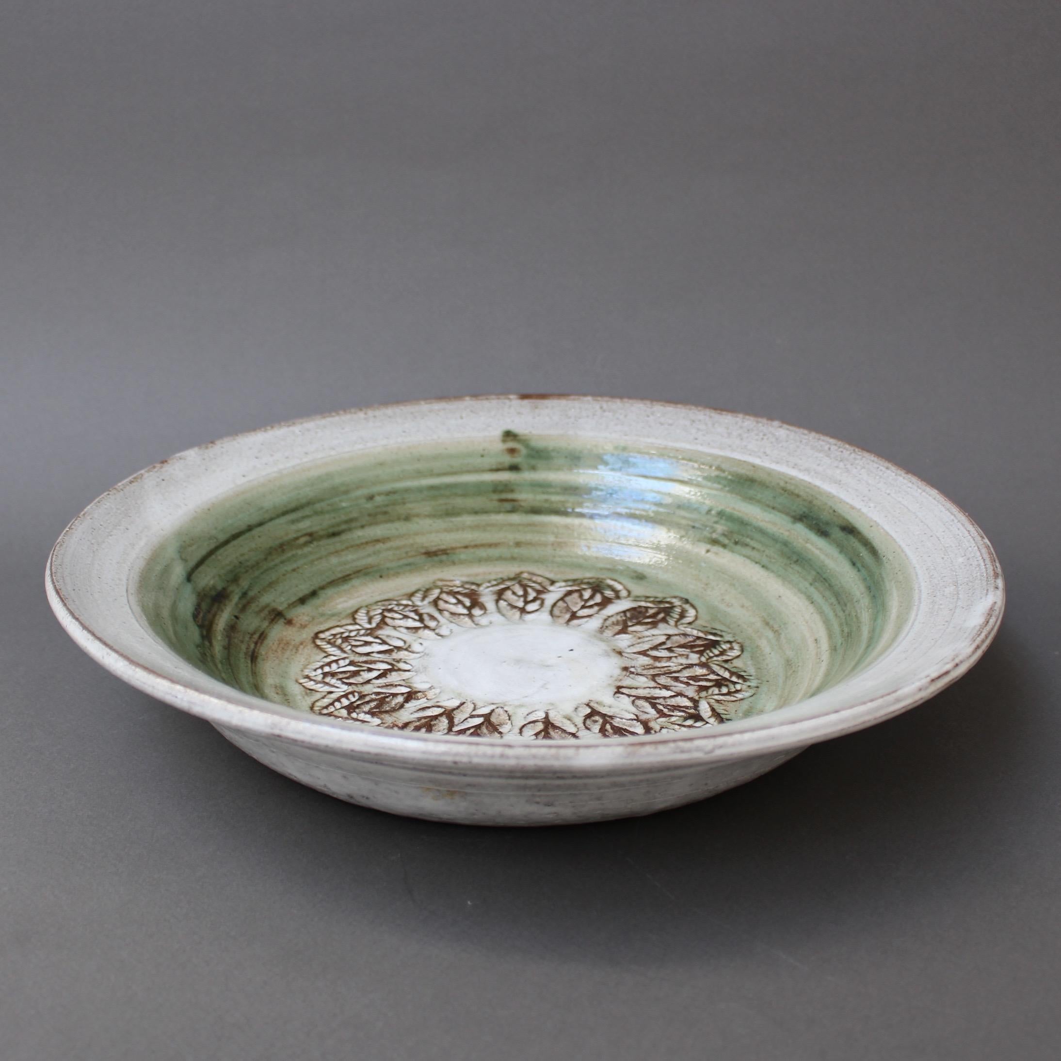 Midcentury Decorative Ceramic Bowl by Albert Thiry, Vallauris, France, c. 1960s 3