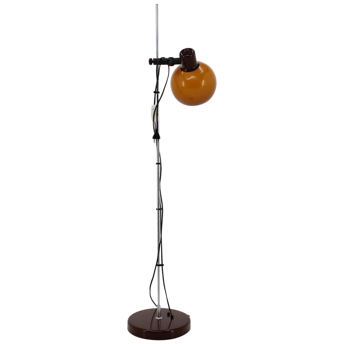Midcentury Design Adjustable Floor Lamp, 1960s For Sale