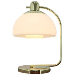 Lampada da tavolo in ottone di design del Medioevo, Germania, anni '80