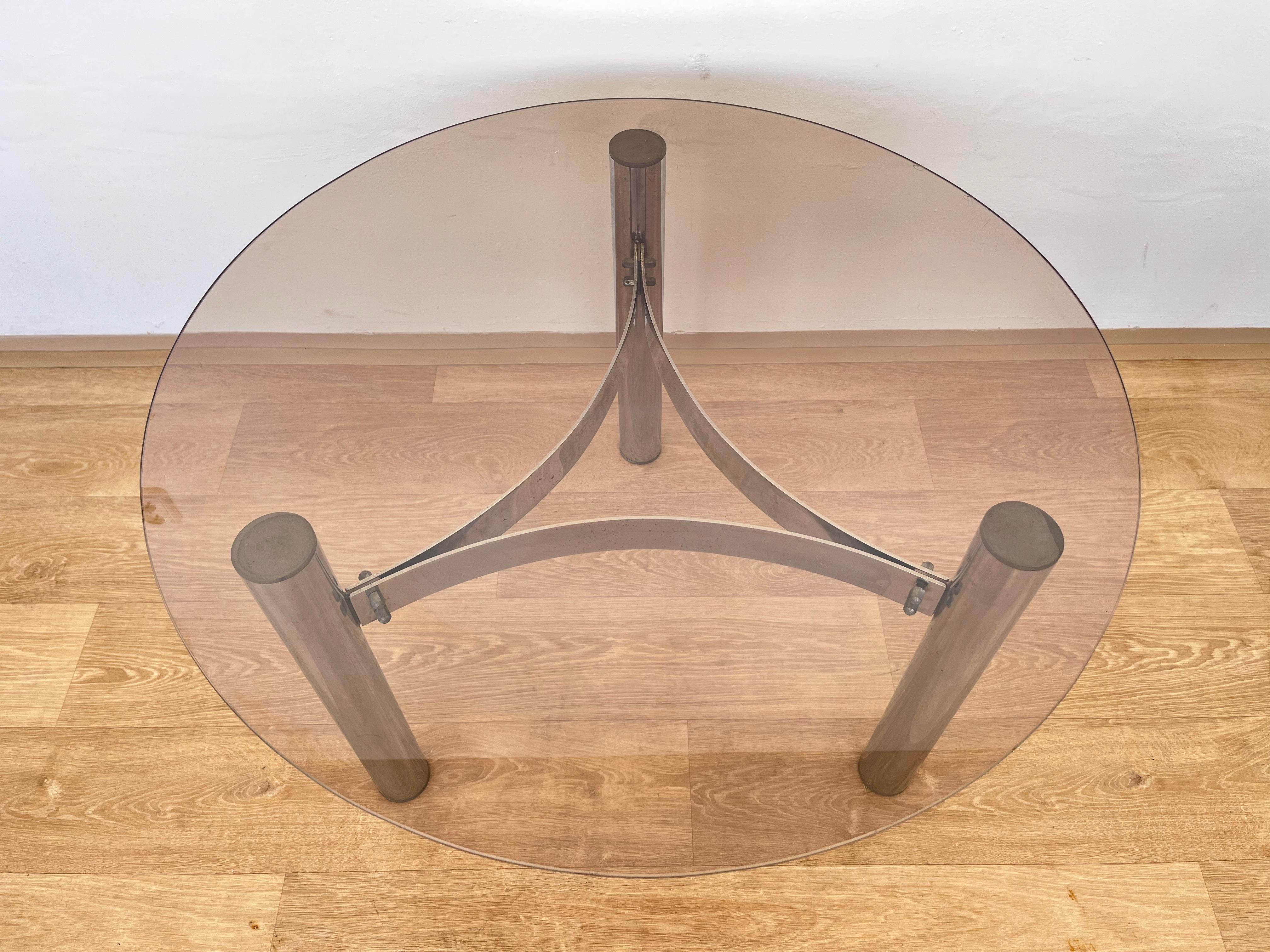 Fin du 20e siècle Table basse en chrome et verre fumé design du milieu du siècle - années 1970 en vente