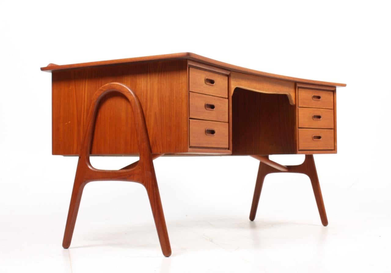 Danish Midcentury Design Desk in Teak by Svend Aage Madsen, 1950s