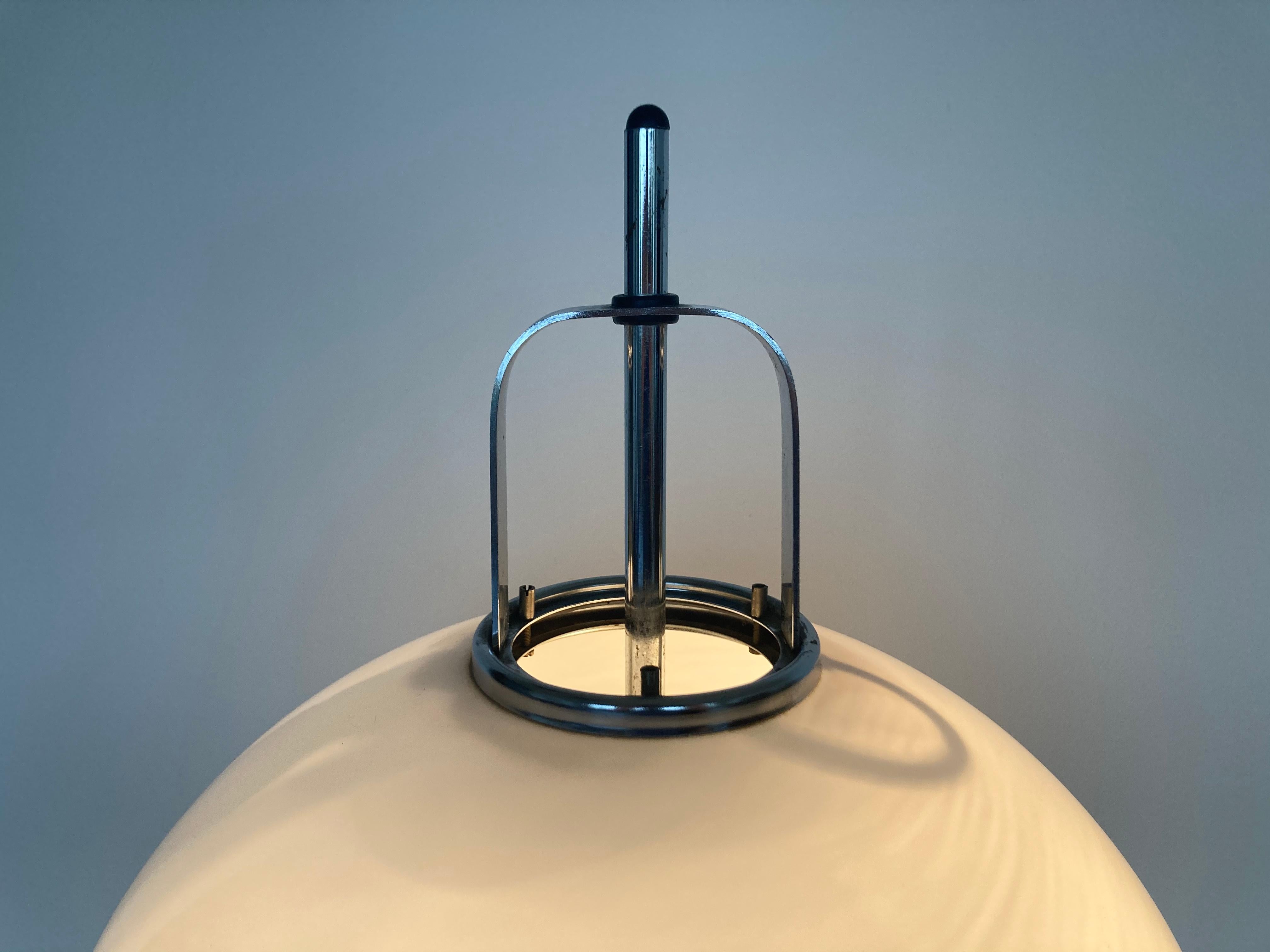 Italian Midcentury Design Floor Lamp by Harvey Guzzini / Meblo, 1970s
