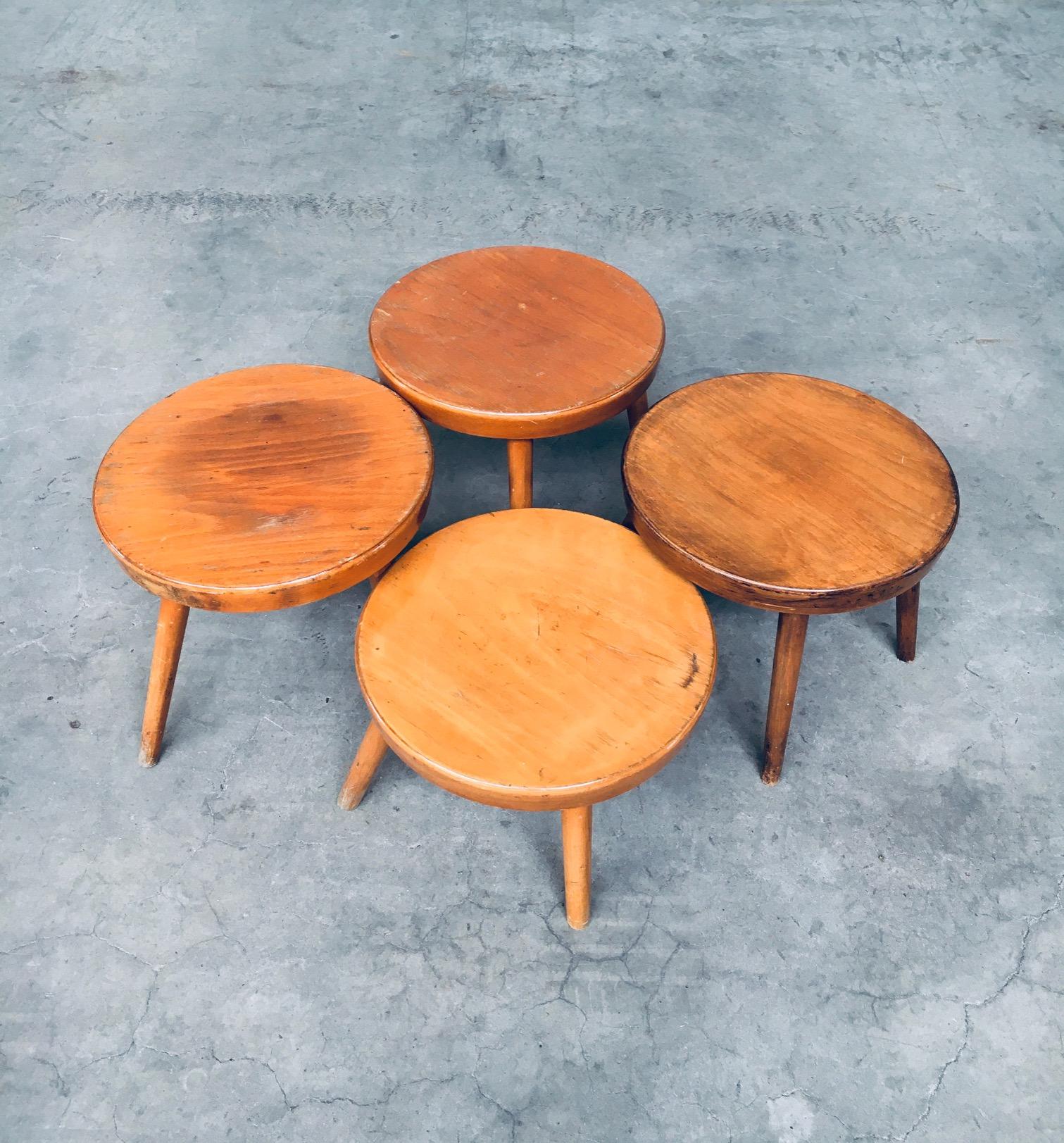 Midcentury Design Niedriger Beistelltisch, Belgien 1950er Jahre im Angebot 8