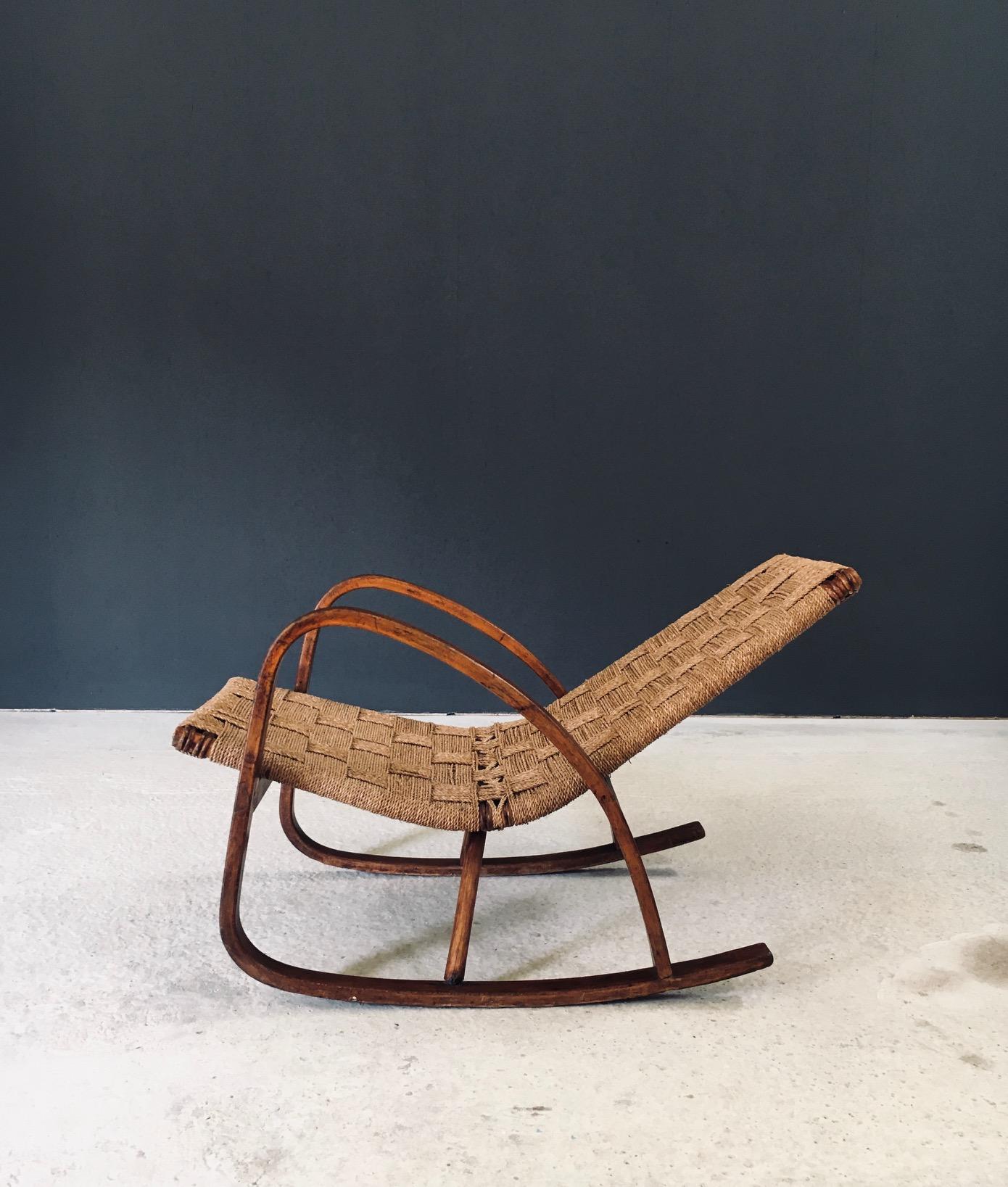 Midcentury Design Rope Rocking Chair, Italien 1950er Jahre (Italienisch) im Angebot