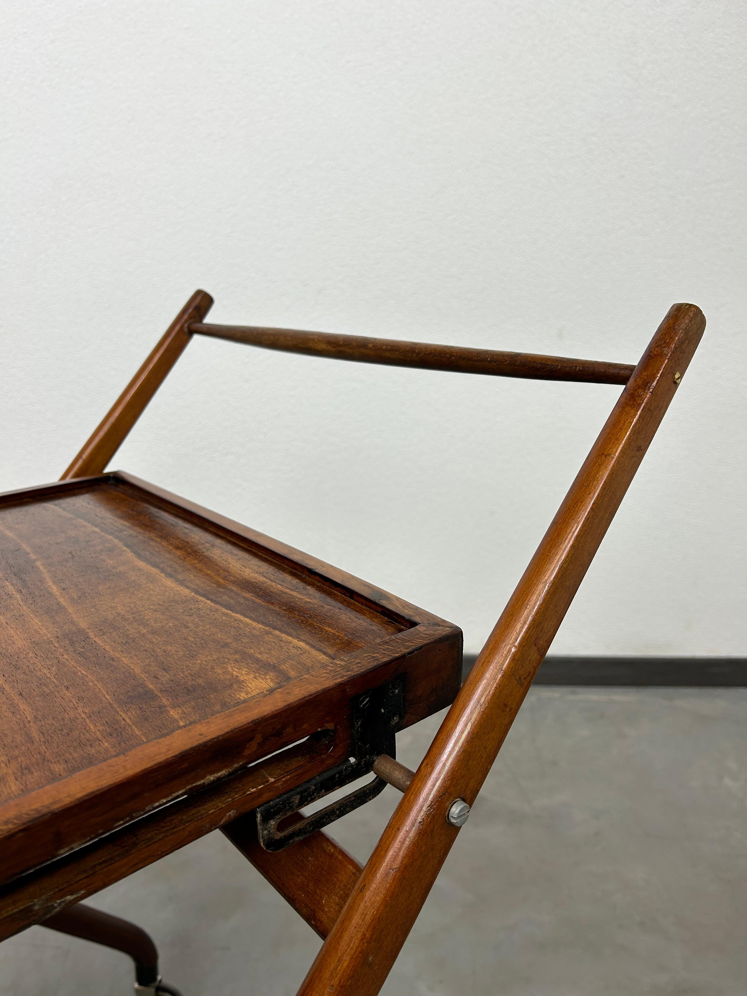 Midcentury design serving trolley by Thonet Mundus For Sale 3