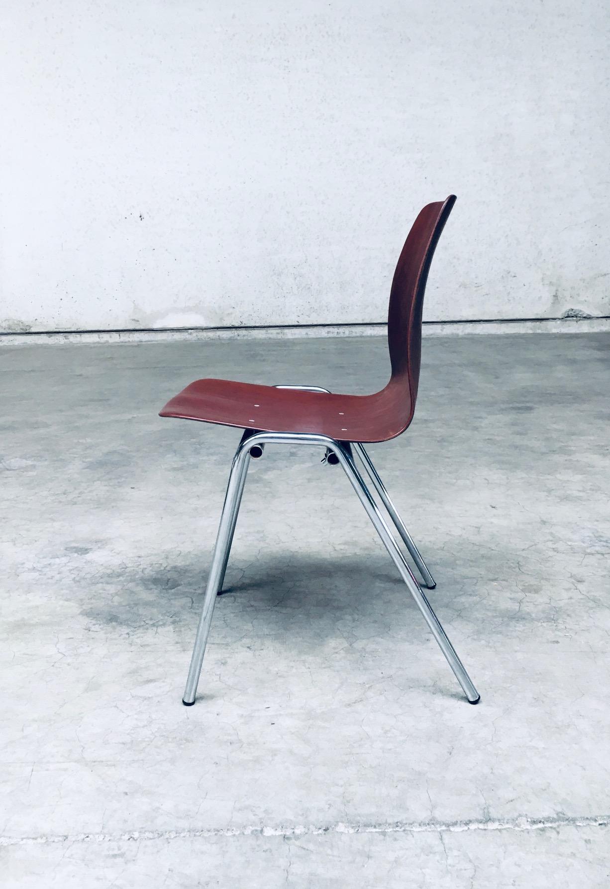 Midcentury Design Stacking Chairs by Elmar Flötotto for Pagholz, 1960's Germany For Sale 5