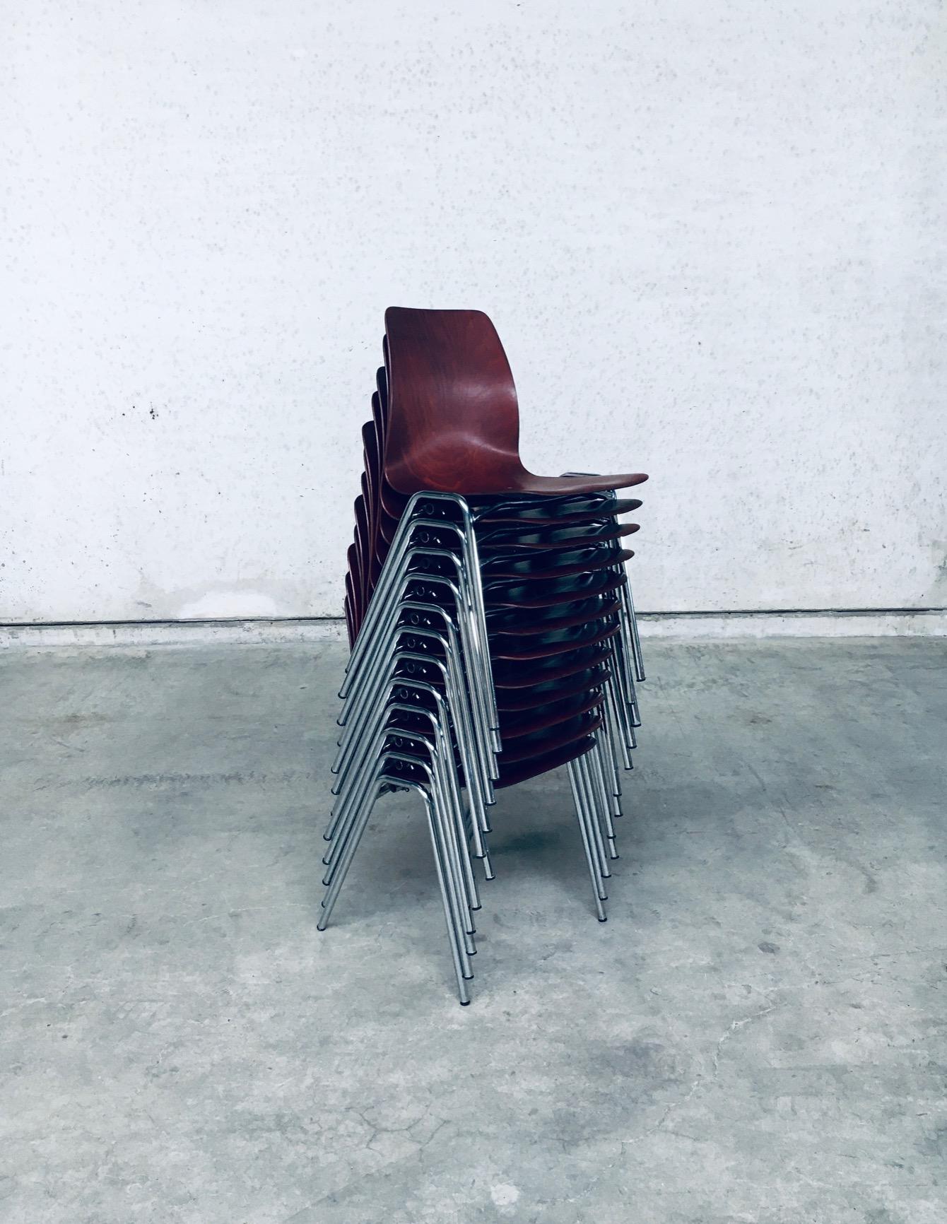 Midcentury Design Stacking Chairs by Elmar Flötotto for Pagholz, 1960's Germany For Sale 12