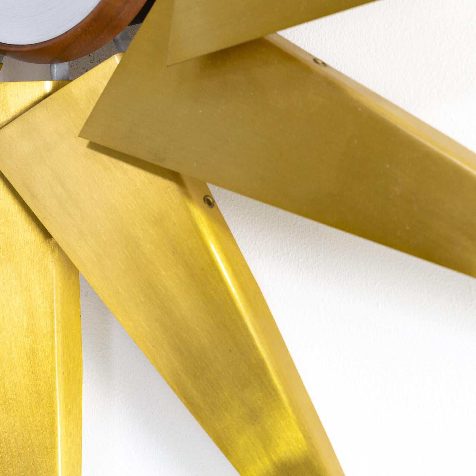 Metal Midcentury Design ‘turbine’ Wall Clock