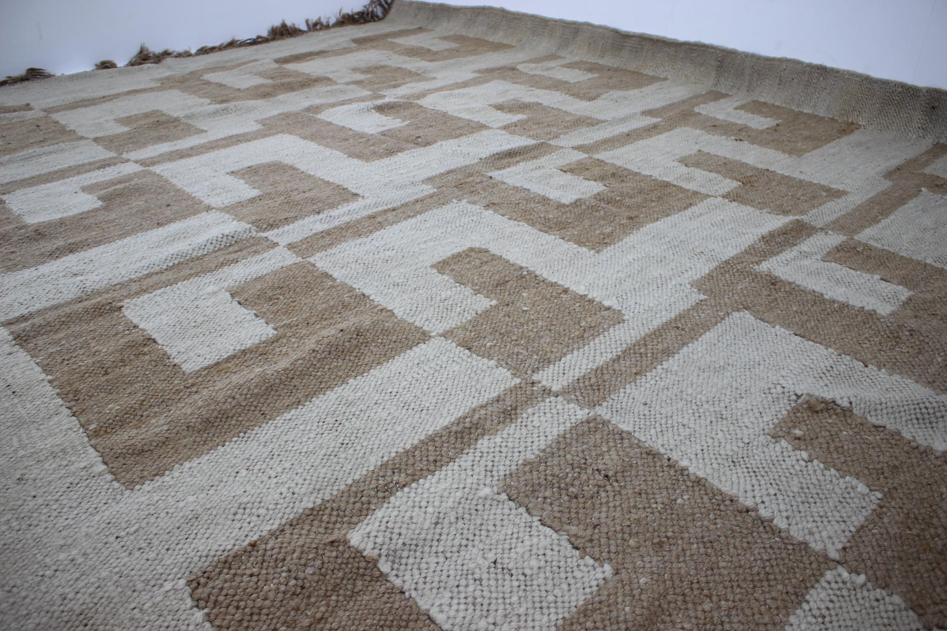 Czech Midcentury Design Wool Carpet Rug / Carpet, 1980 For Sale