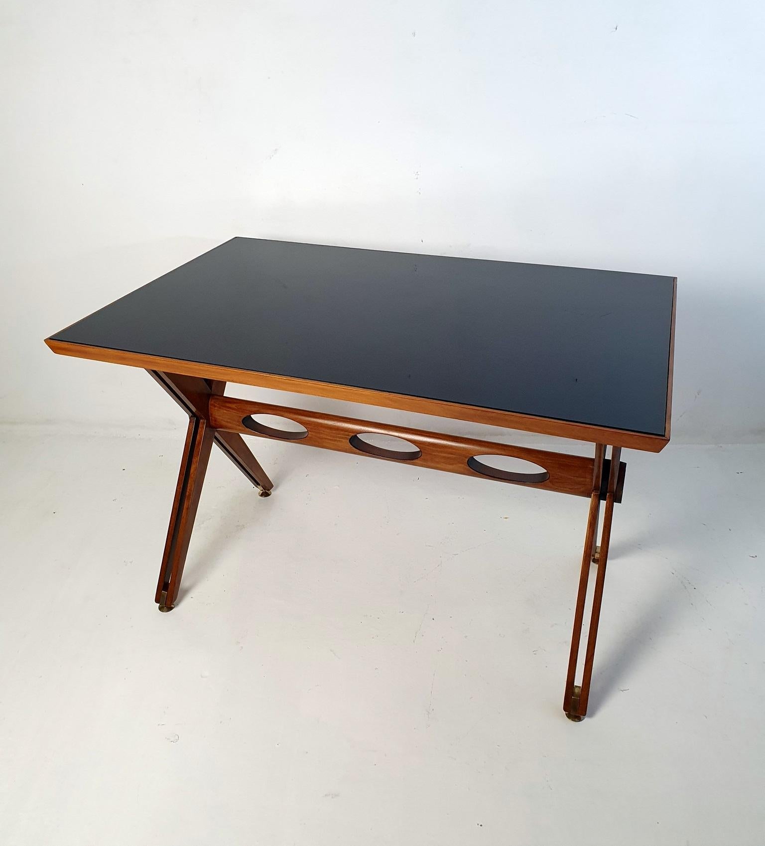 Midcentury Designer Desk, Italy In Good Condition For Sale In Albano Laziale, Rome/Lazio