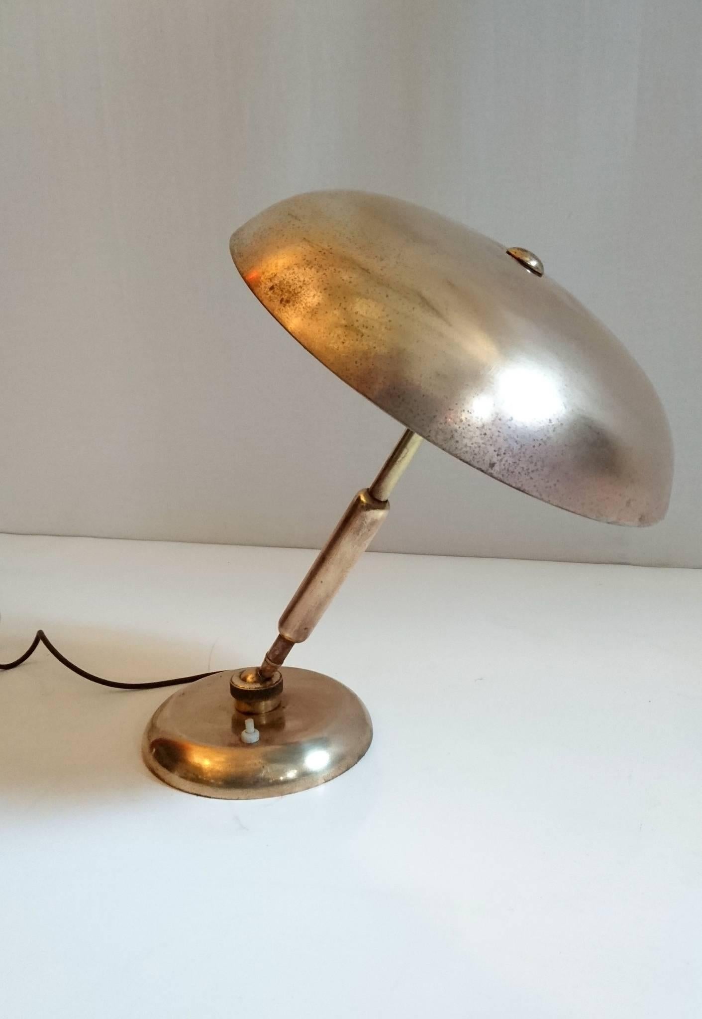 Midcentury Desk Brass Lamp by Oscar Torlasco, Italy In Good Condition In Albano Laziale, Rome/Lazio